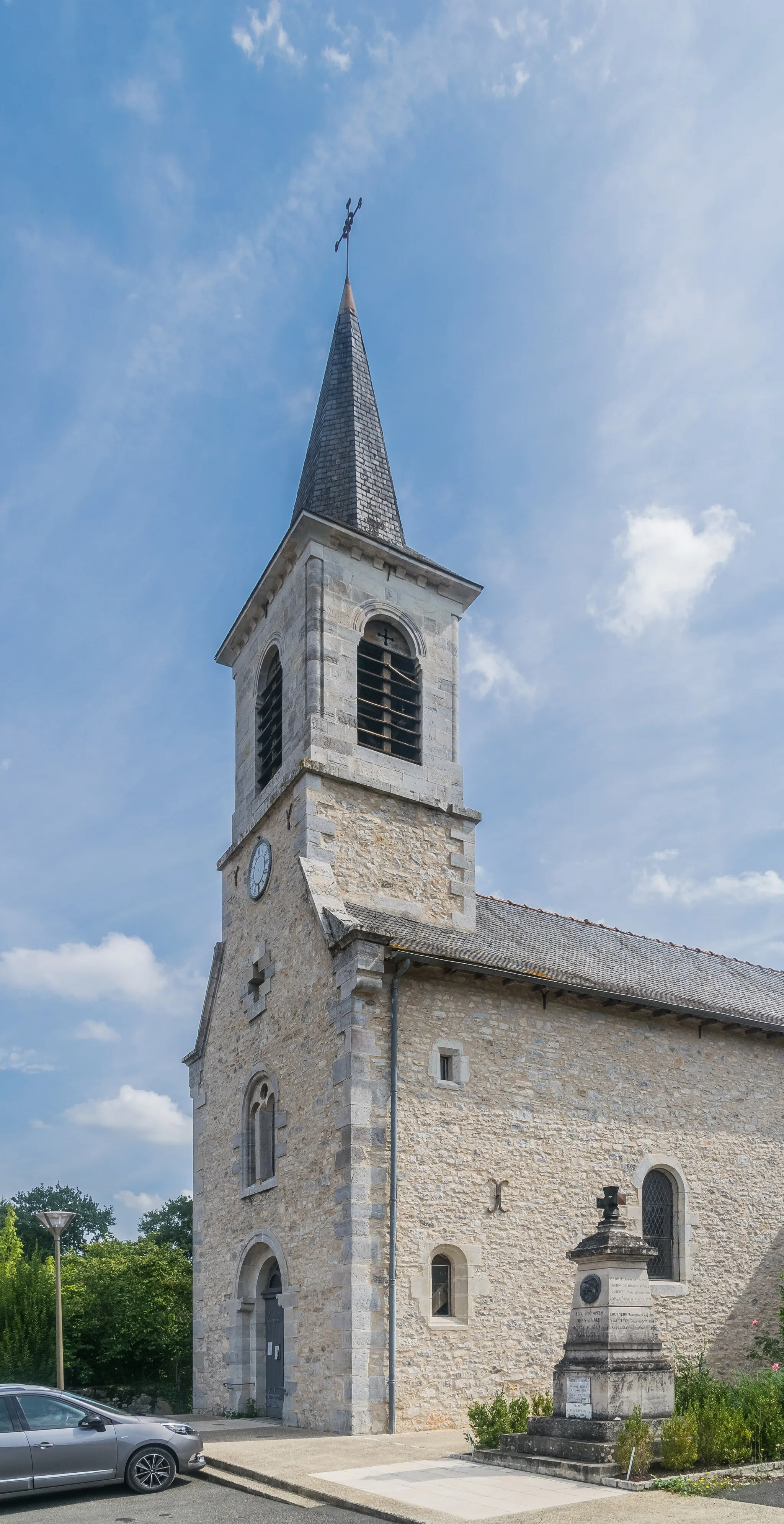 Photo showing: Church in Saujac, Aveyron, France