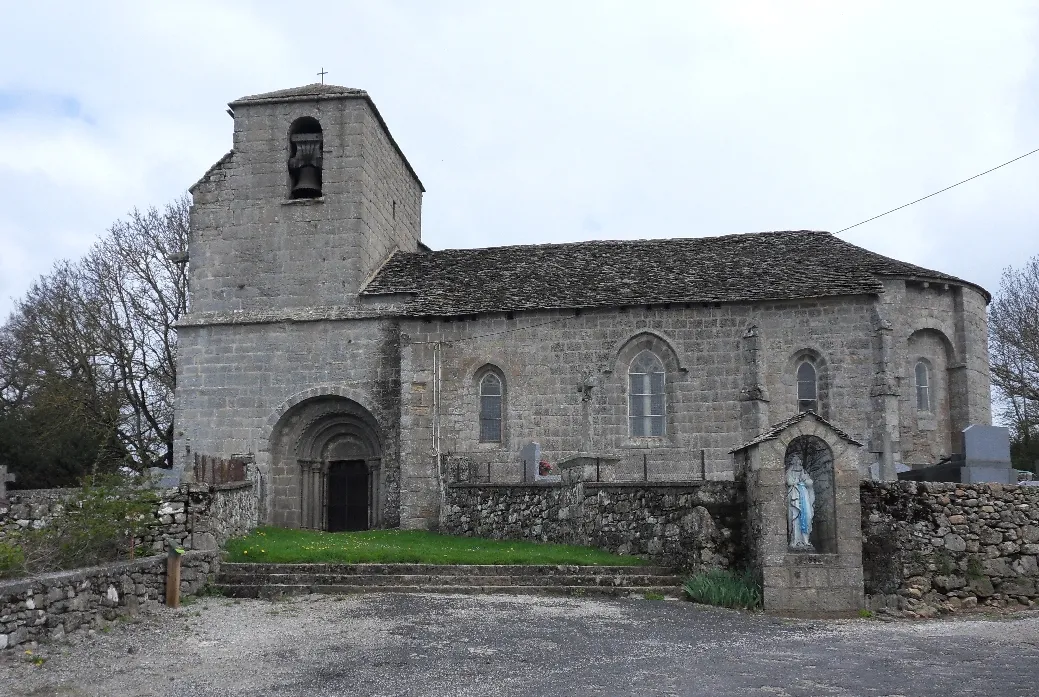 Photo showing: This building is indexed in the base Mérimée, a database of architectural heritage maintained by the French Ministry of Culture, under the reference PA00094198 .