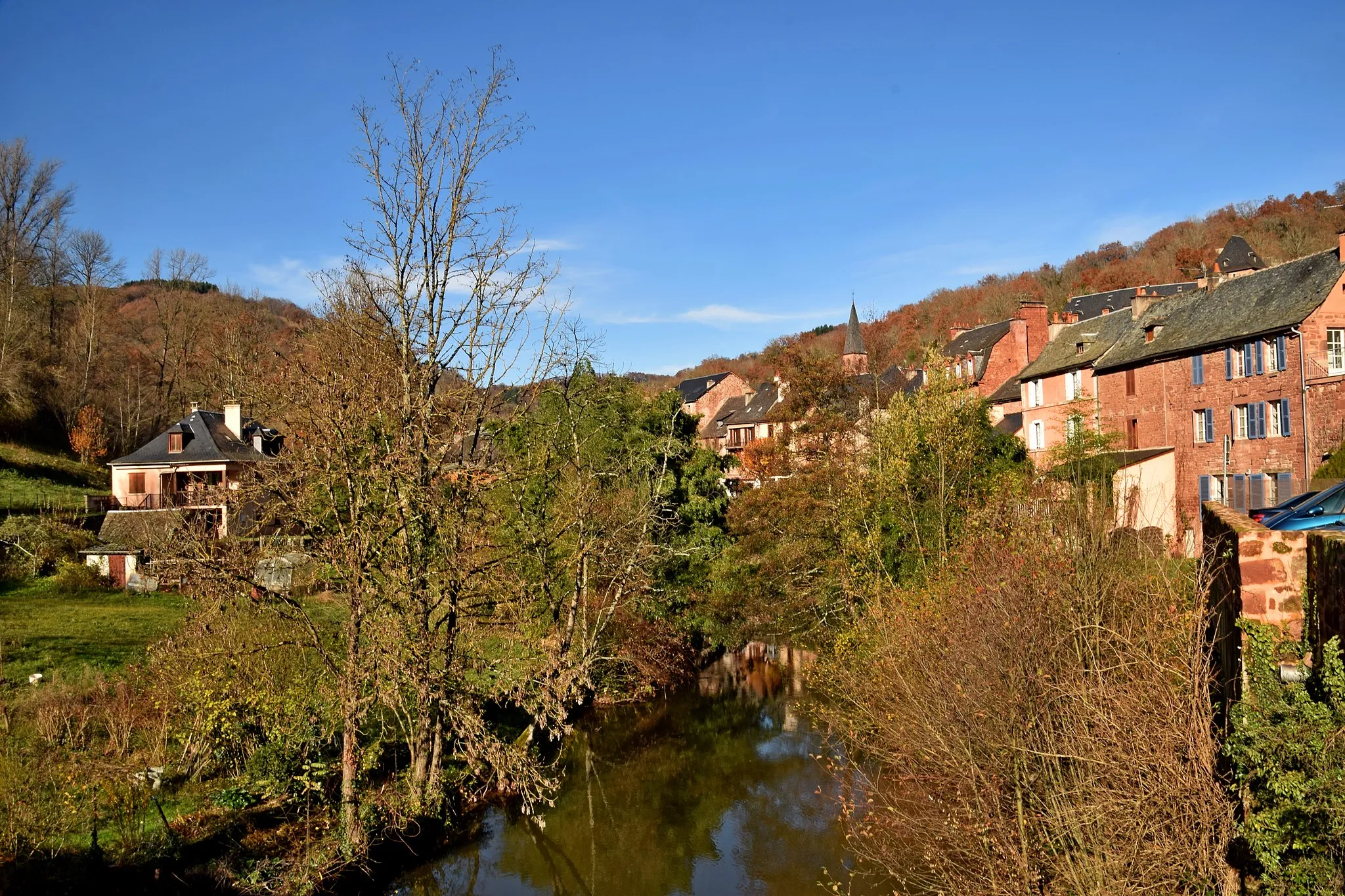 Photo showing: Dourdou River in Villecomtal, Aveyron, France