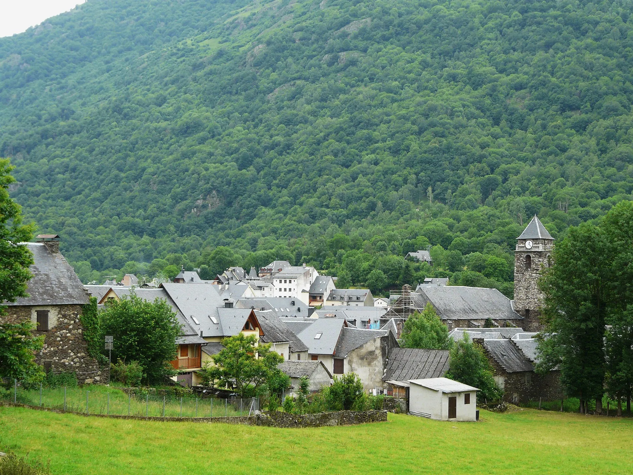 Photo showing: Le village de Les, Val d'Aran, Catalogne, Espagne.