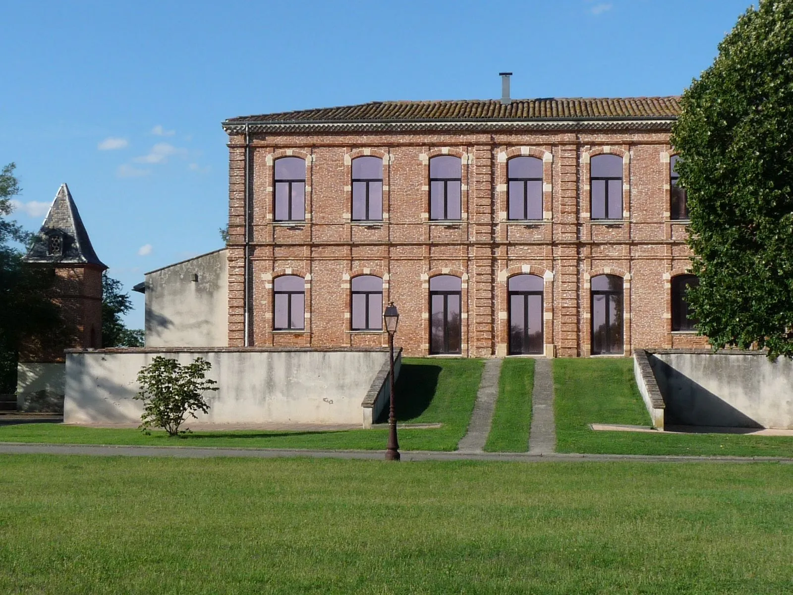 Photo showing: Mairie de Pins-Justaret, Haute-Garonne, France