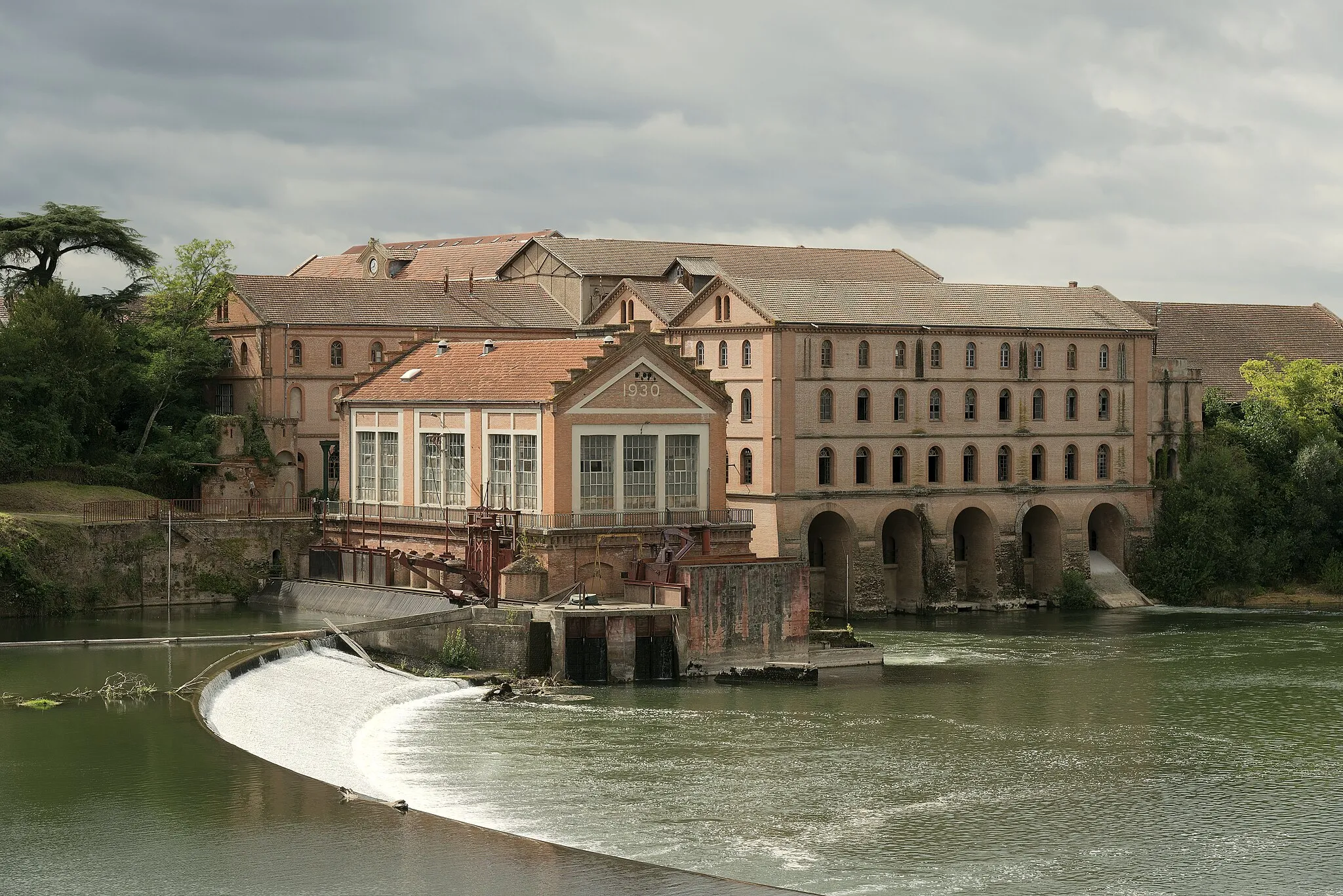 Photo showing: Villemur-sur-Tarn. Old factory pasta "Brusson"