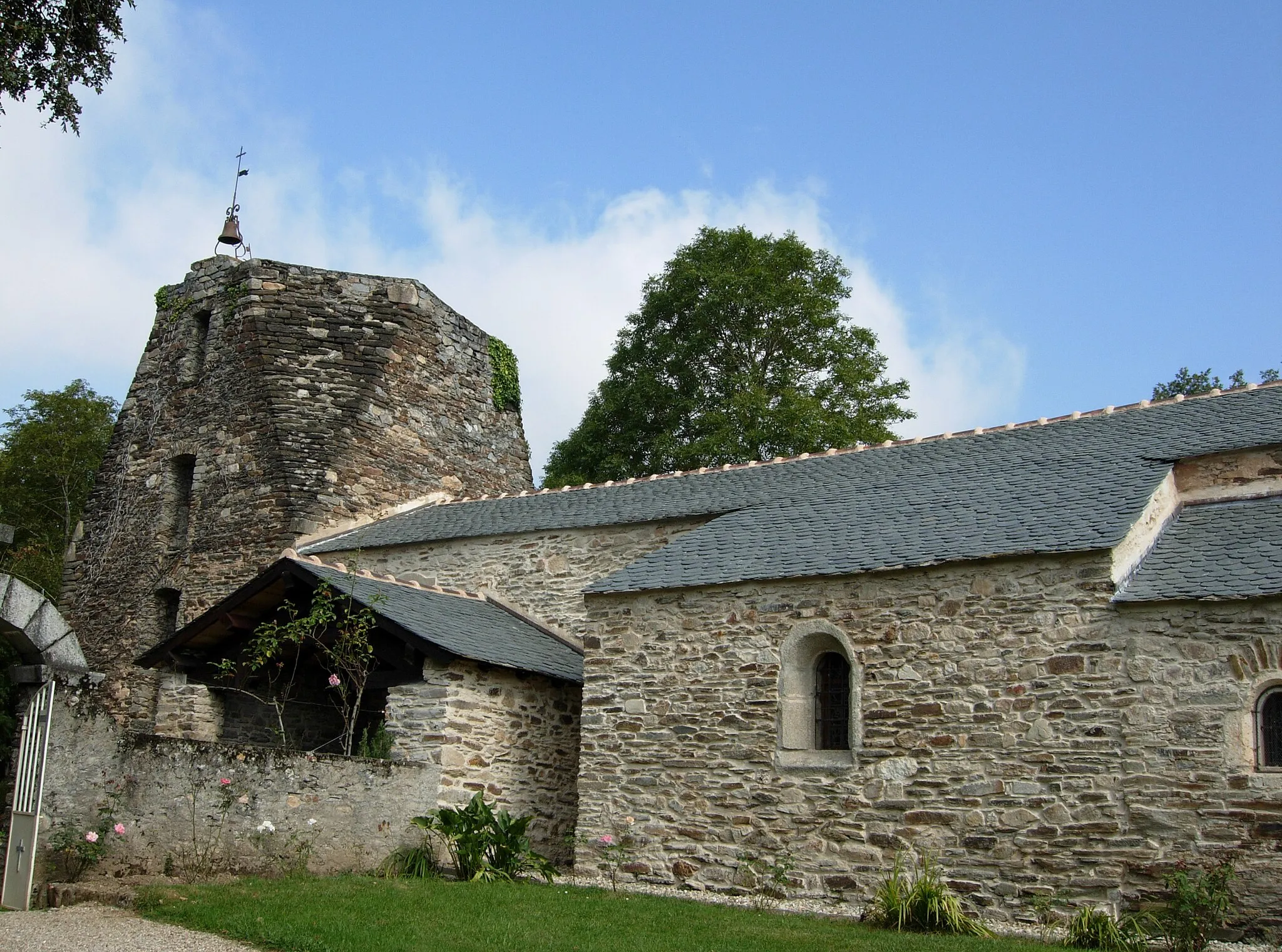 Photo showing: Montredon-Labessonnié (Tarn) - Notre-Dame de Ruffis.