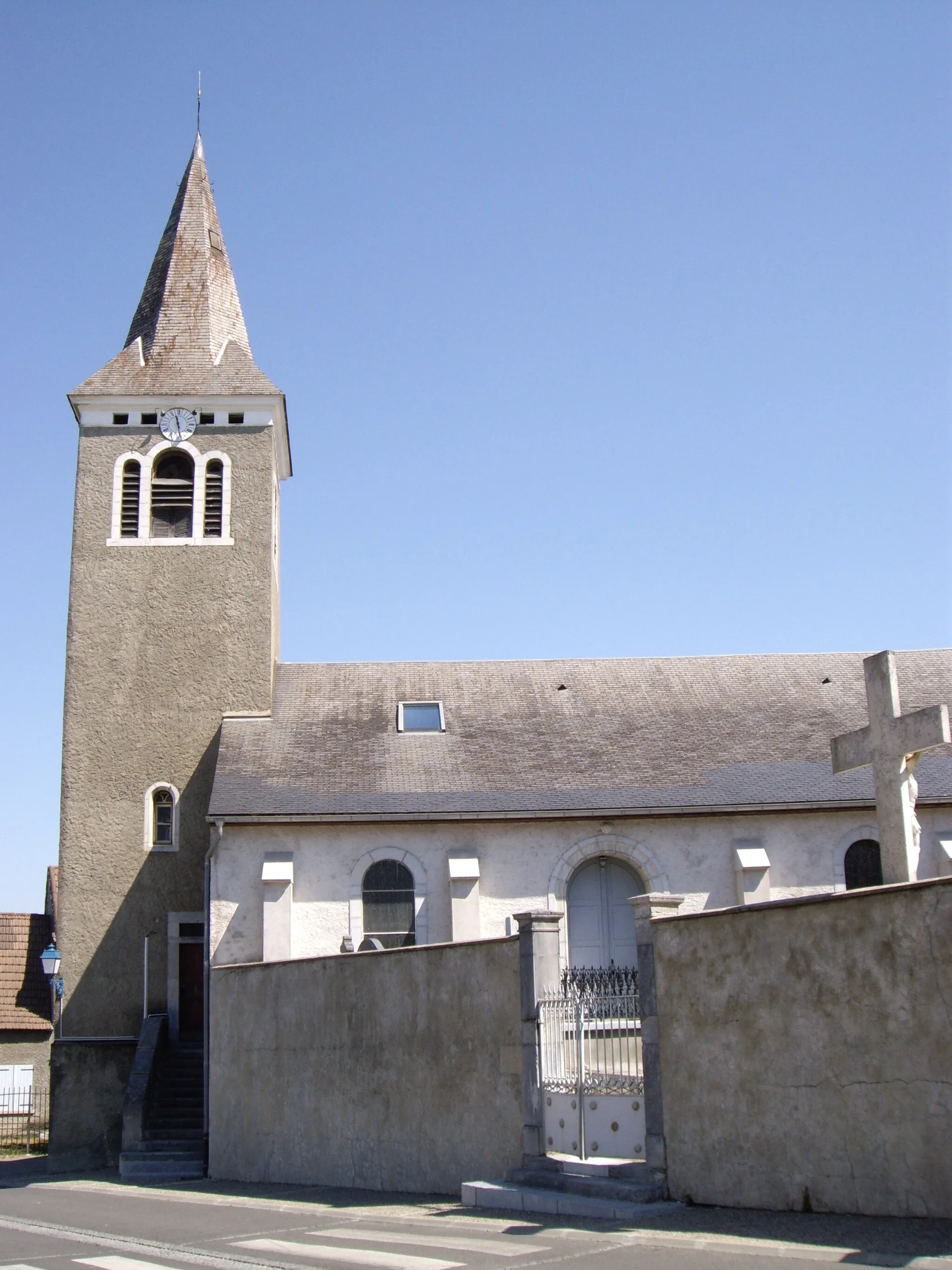Photo showing: Odos church, Hautes-Pyrénées, France