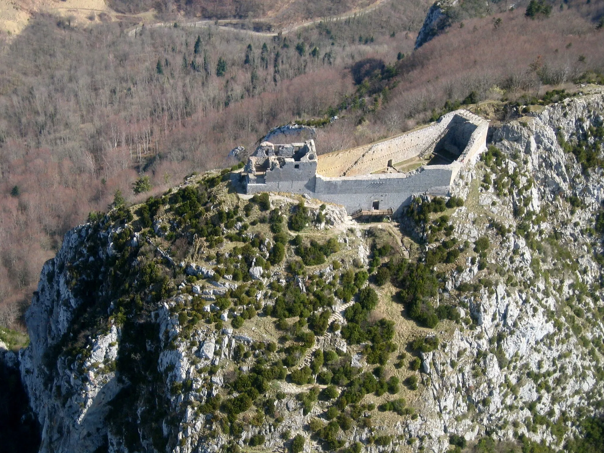 Photo showing: This building is indexed in the base Mérimée, a database of architectural heritage maintained by the French Ministry of Culture, under the reference PA00093892 .