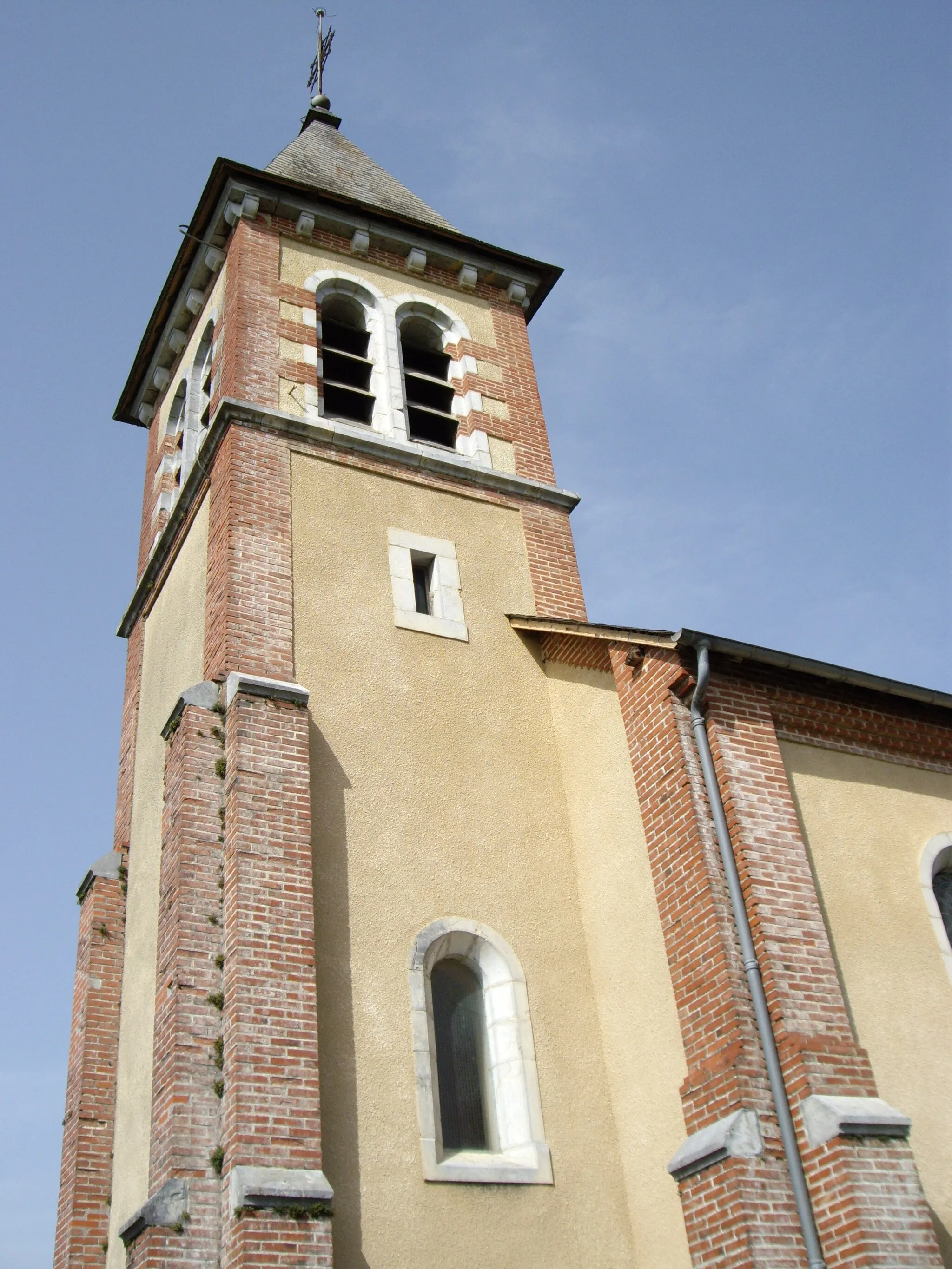 Photo showing: Église Saint-Etienne d'Hibarette (65)