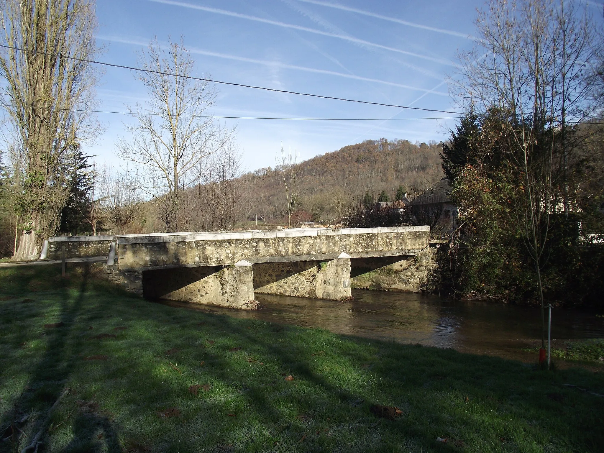 Photo showing: Pont Saint-Vincent (Orincles, Hautes-Pyrénées, France)