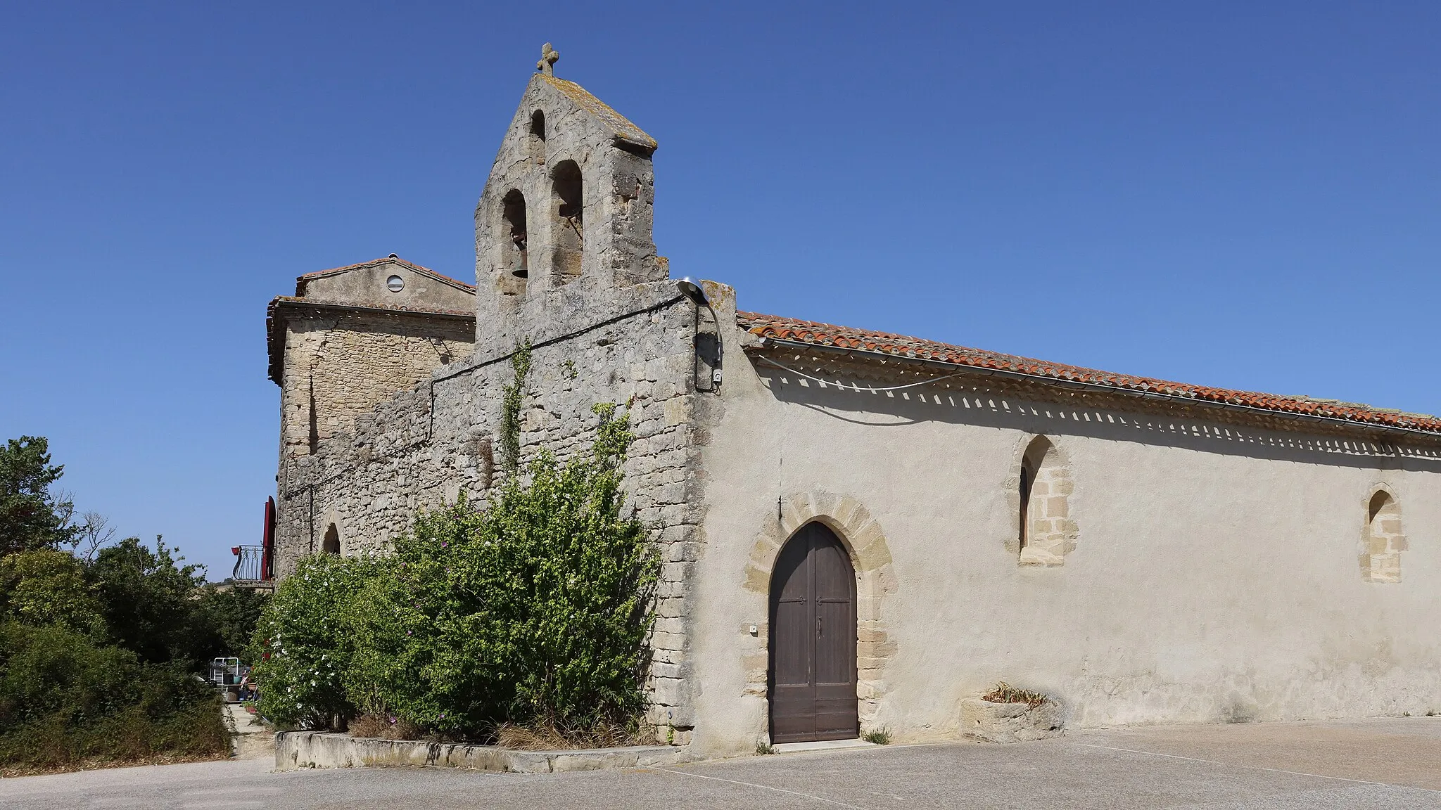 Photo showing: L'église du 12ème siècle.