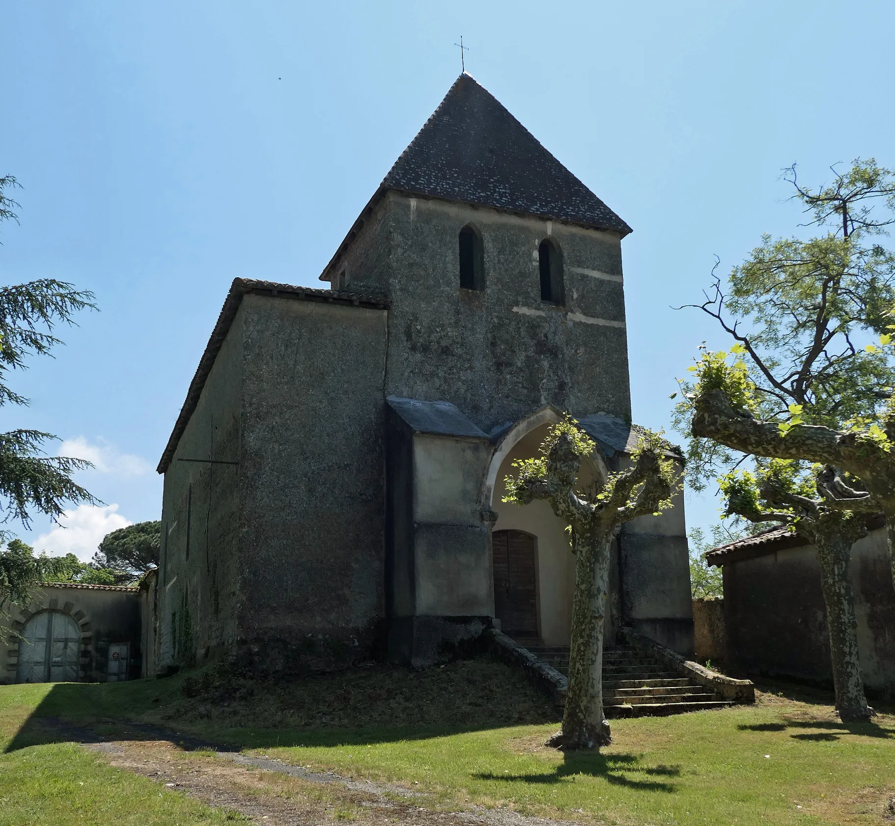 Photo showing: Église Saint-Pierre de Bétous