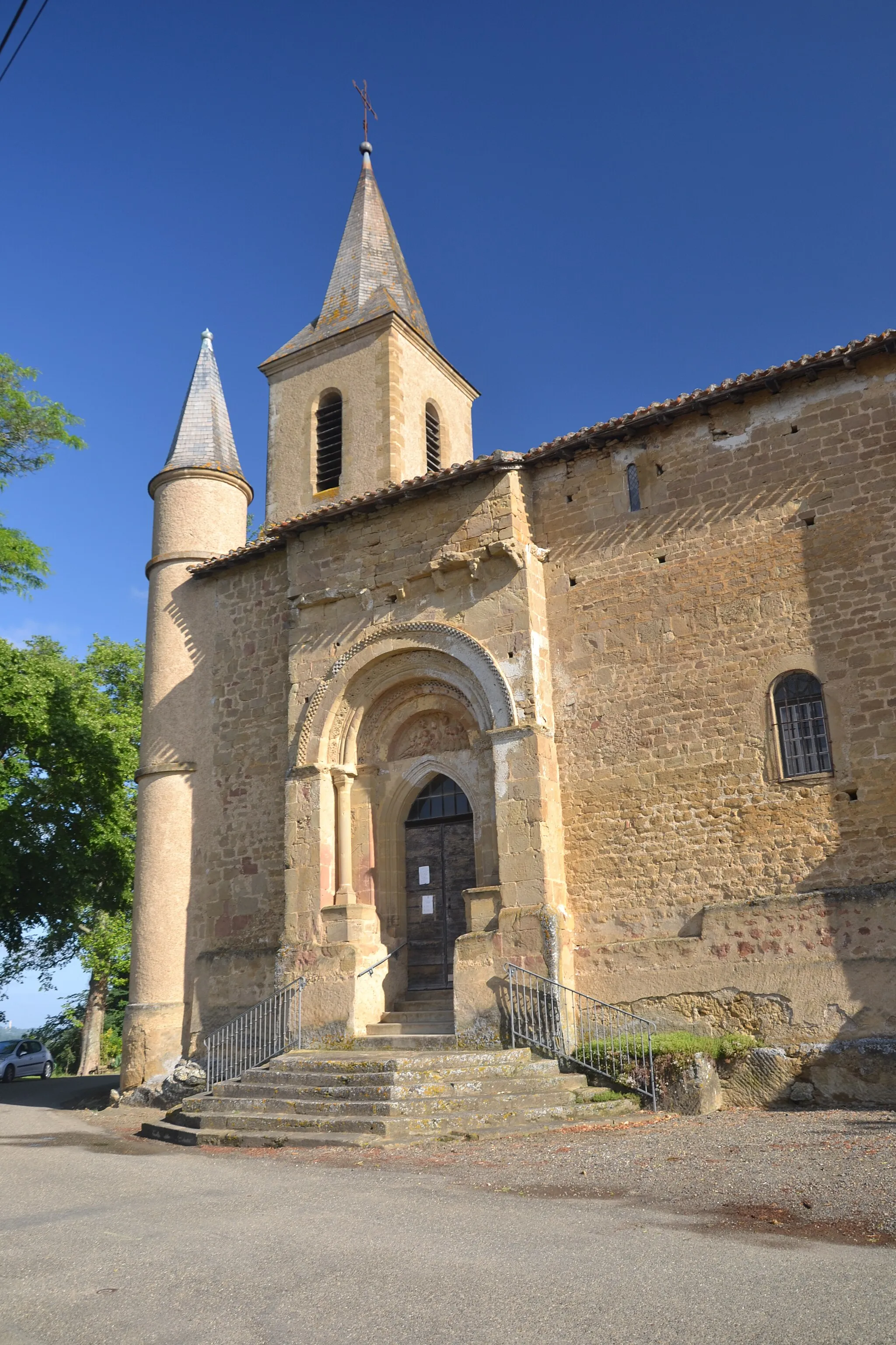 Photo showing: Église de Mondebat