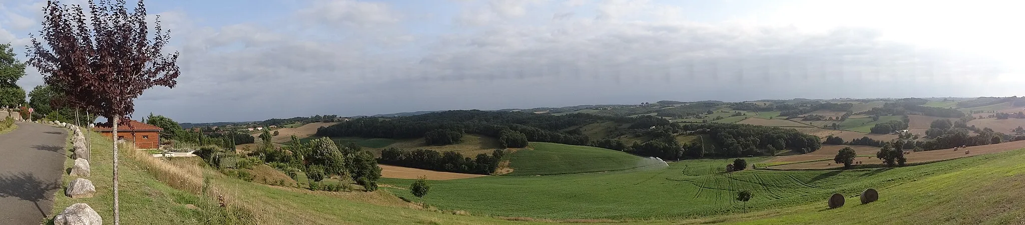 Photo showing: Vue depuis Monlezun.