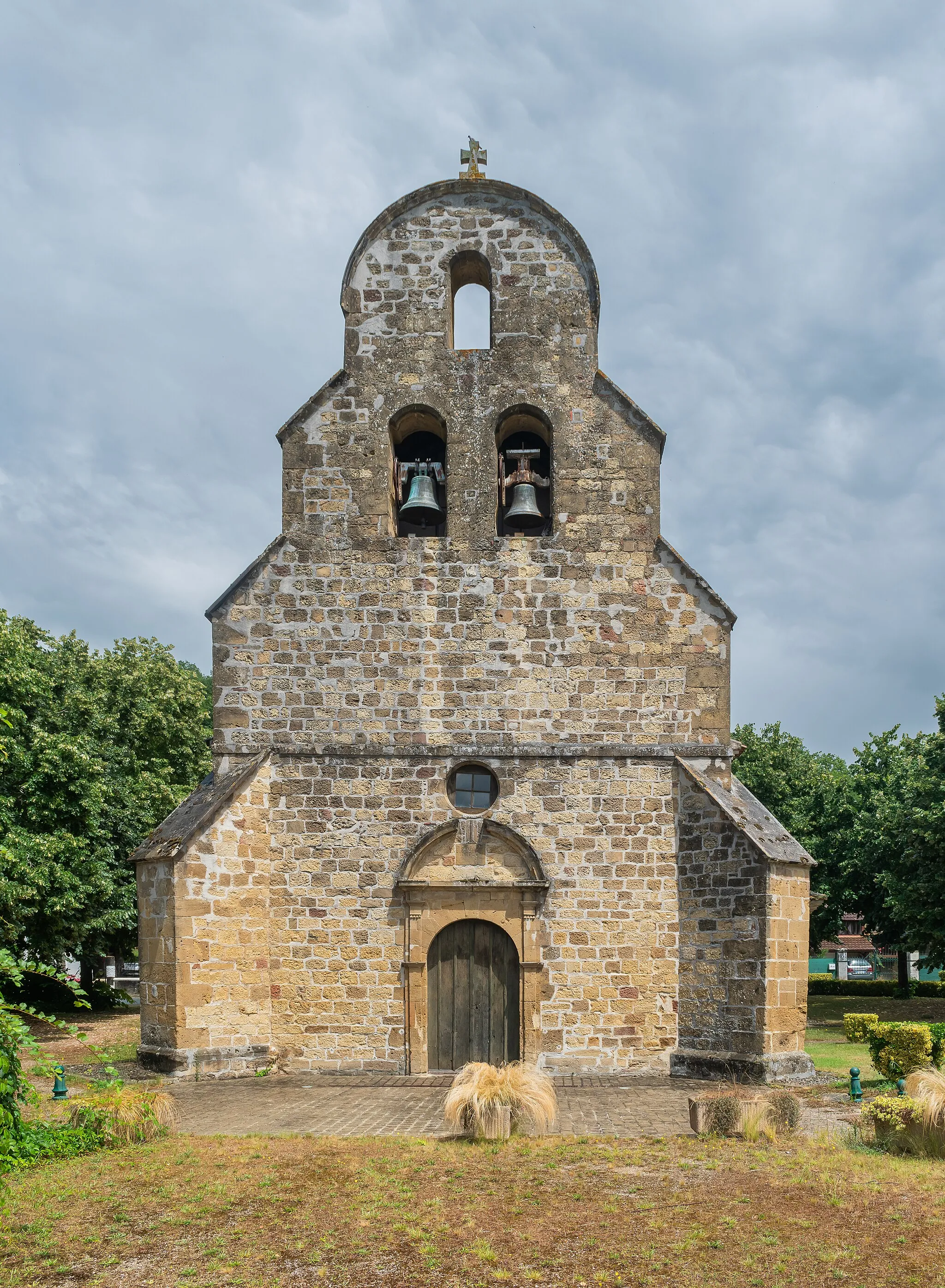 Photo showing: Saint Lawrence church in Betplan, Gers, France