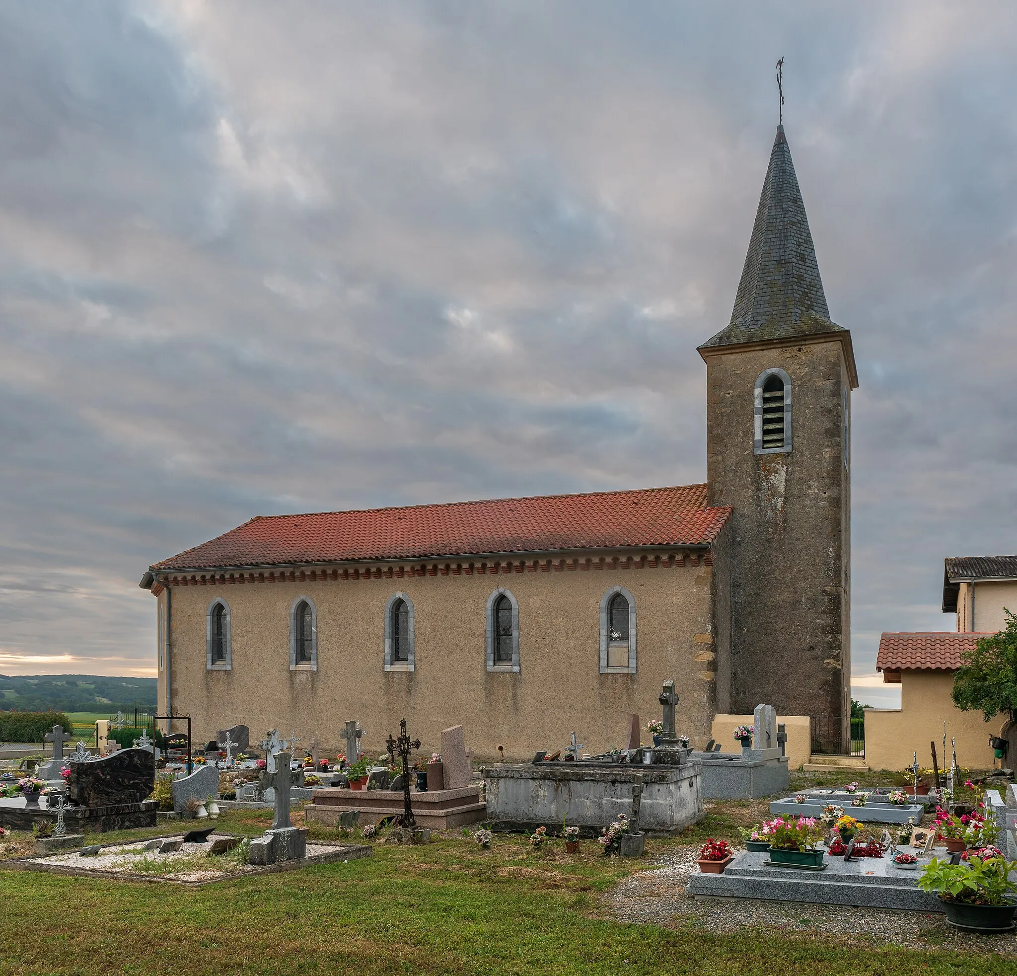 Photo showing: Saint Andrew church in Beccas, Gers, France