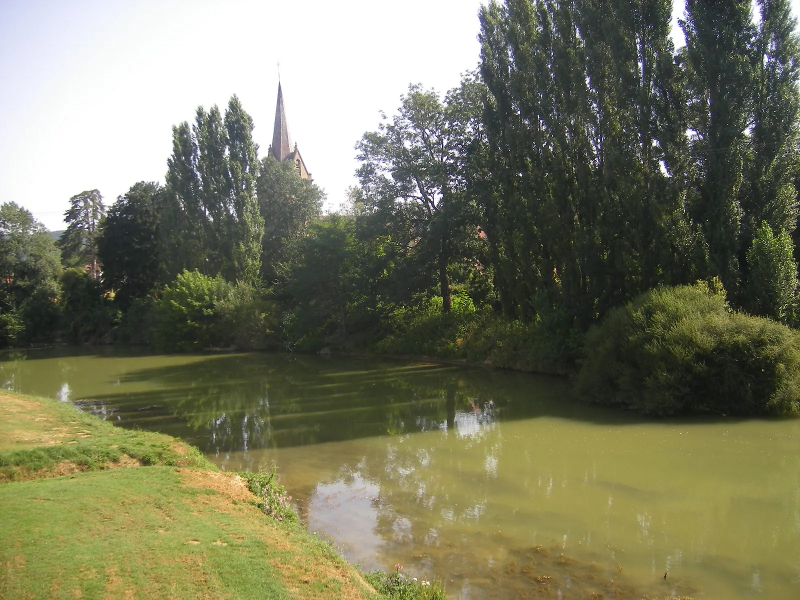 Photo showing: The Arros River at Villecomtal