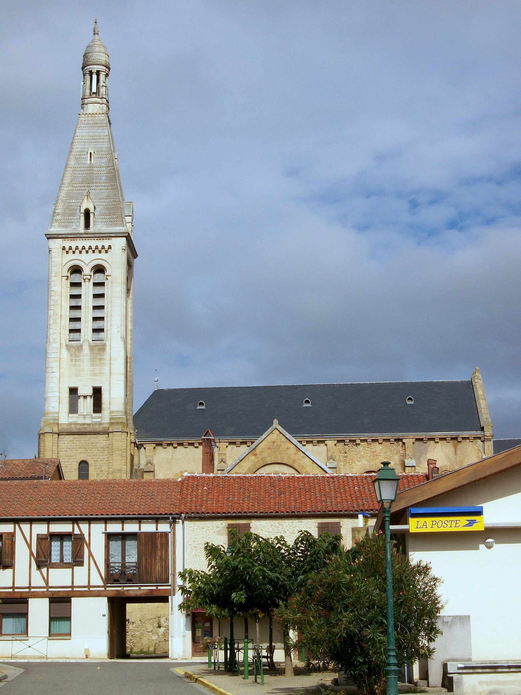 Photo showing: Église Saint-Barthélemy de Miélan (Gers, France)