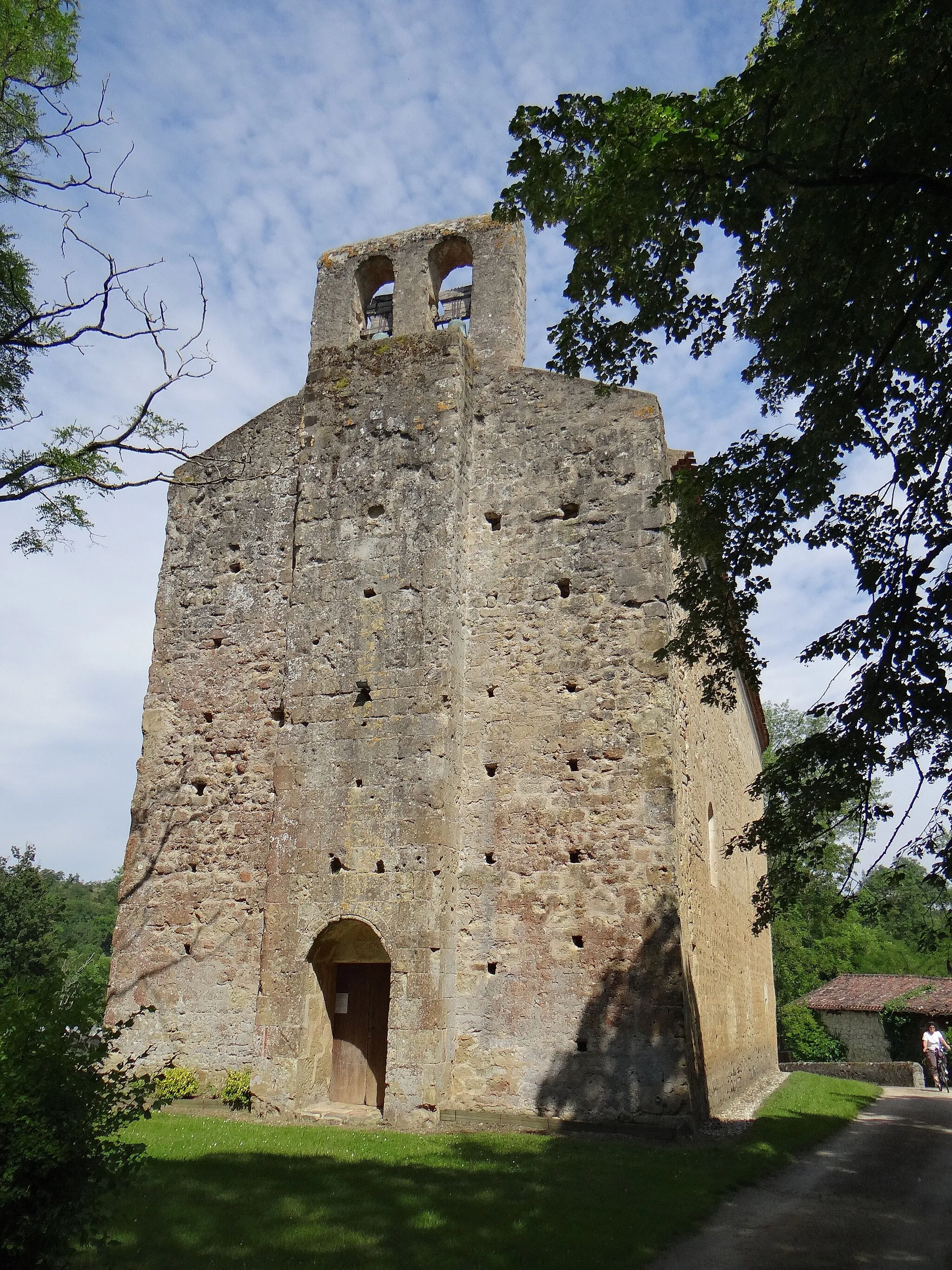 Photo showing: Lamaguère - Église Saint-Michel - Façade occidentale