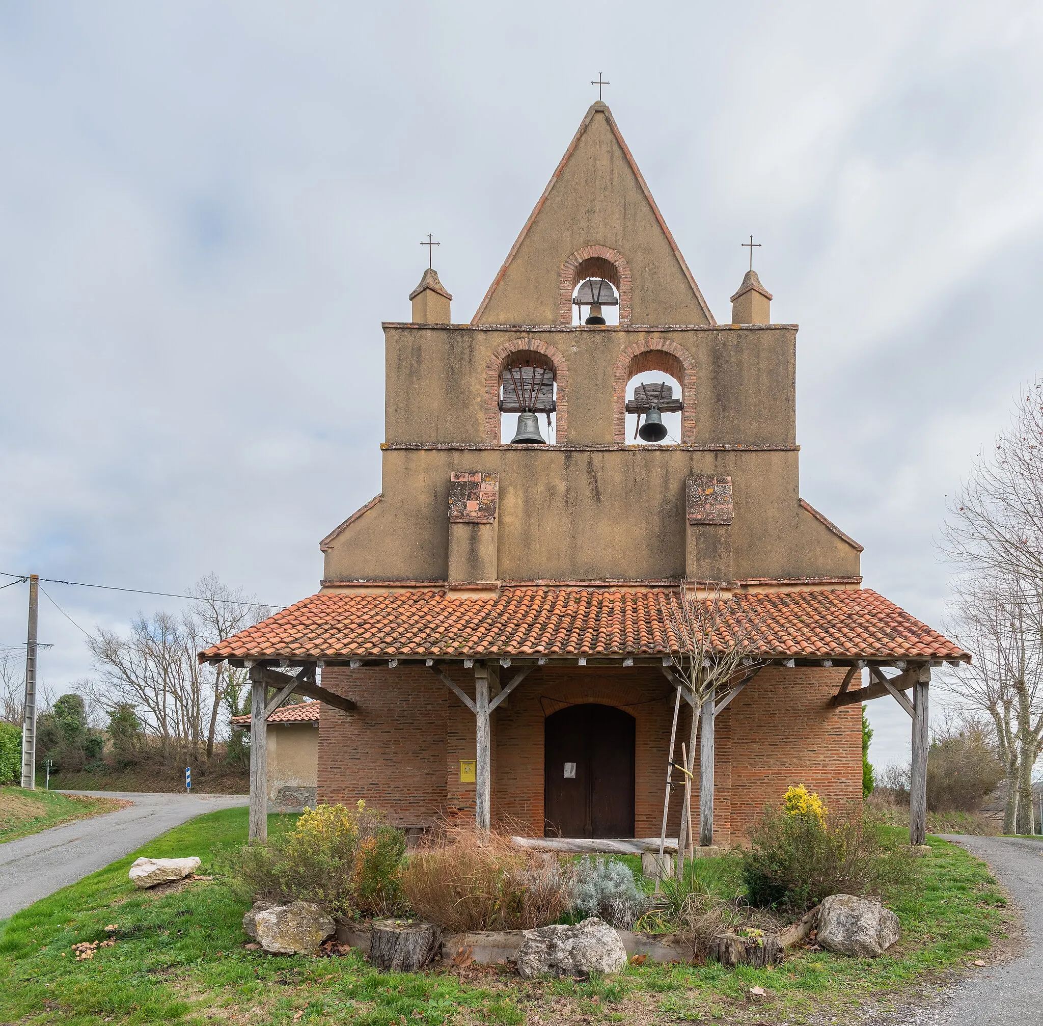 Photo showing: Saint Peter church in Amades, commune of Saint-Loube, Gers, France