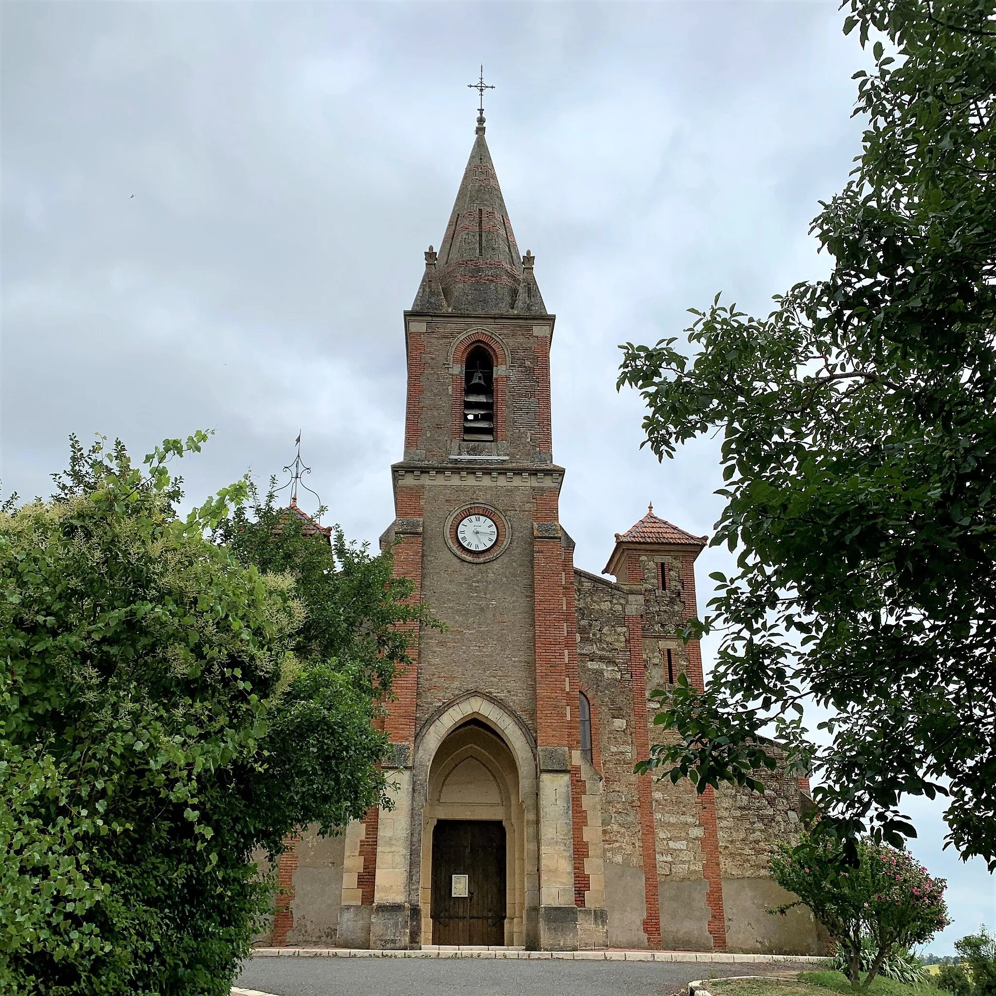 Photo showing: Église Saint-Pierre d'Auradé dans le Gers (France)
