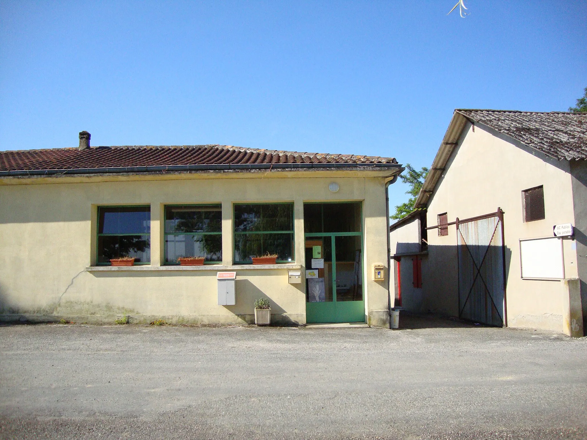 Photo showing: Giscaro (Gers, Fr) mairie