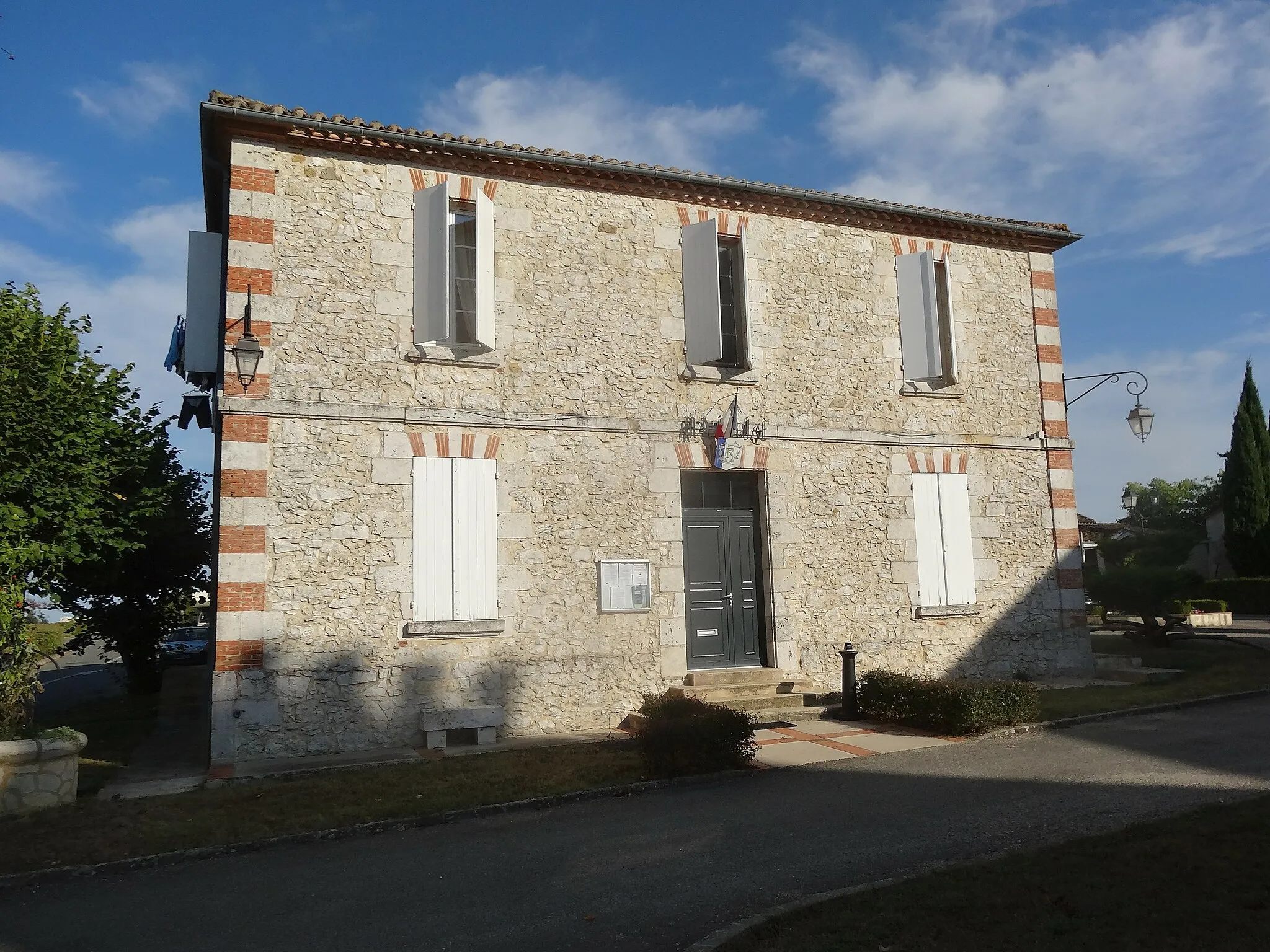 Photo showing: La mairie de Goutz.