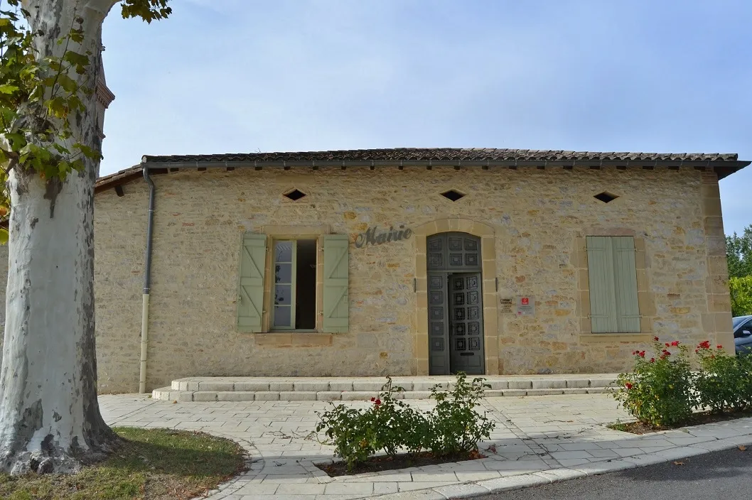 Photo showing: la Mairie