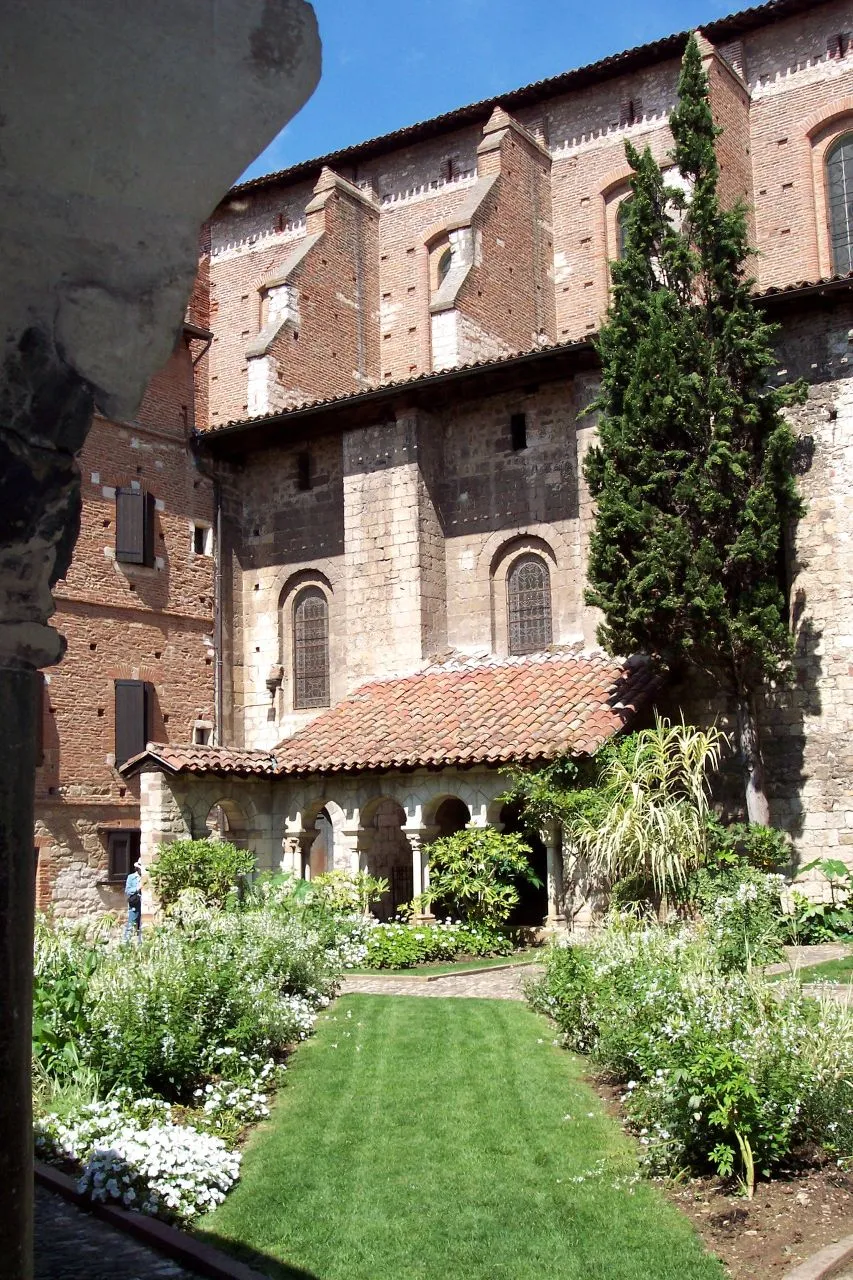 Photo showing: France, Tarn (81) Albi, Cloître Saint-Salvy (XIIIème siècle)