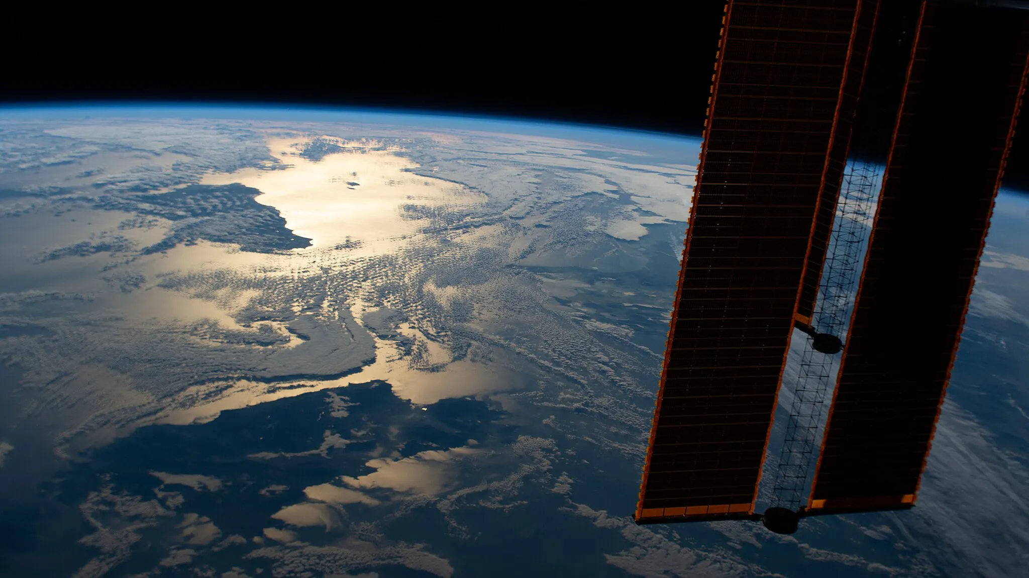 Photo showing: View of Earth taken during ISS Expedition 66.
