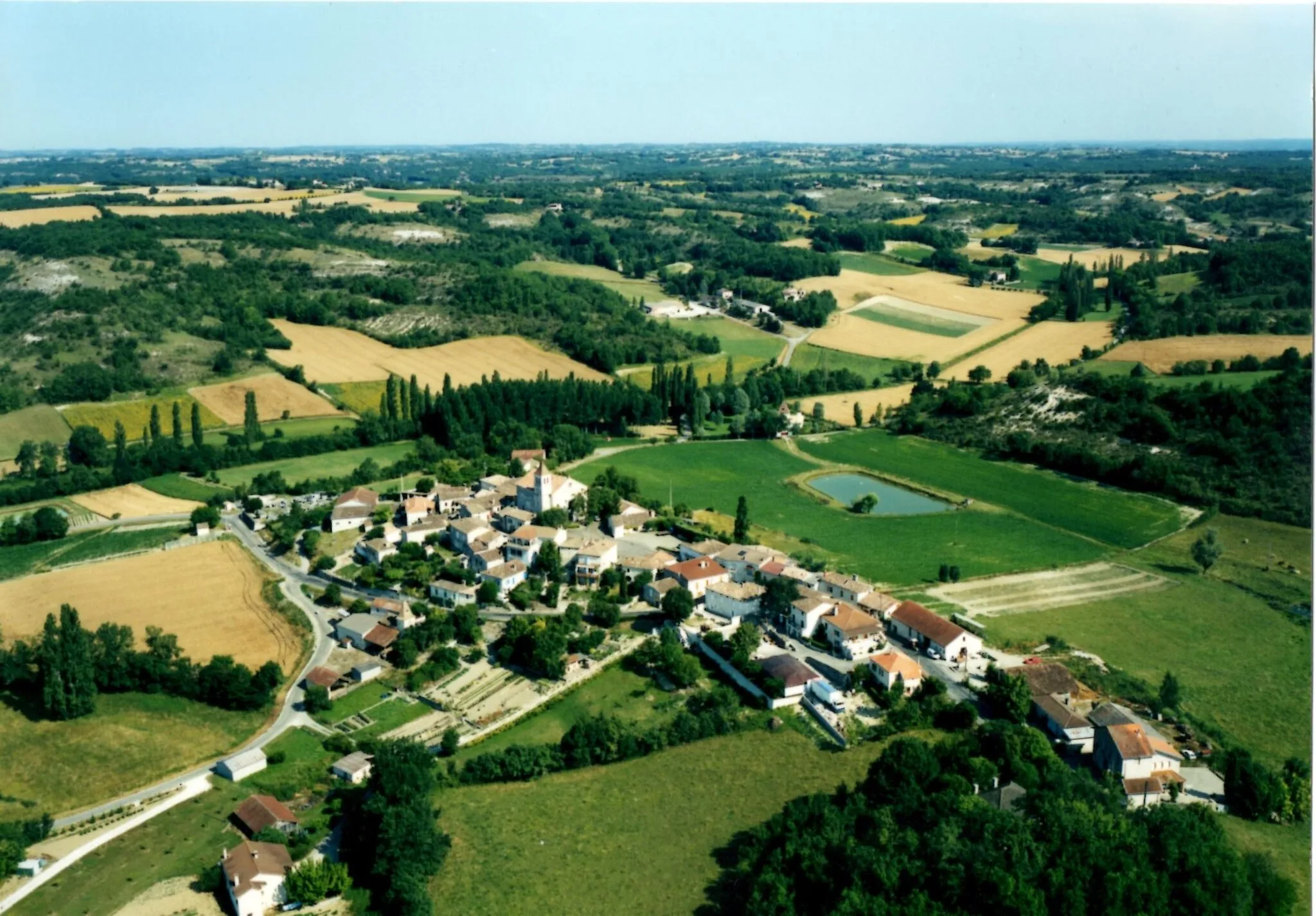 Photo showing: Village de St Paul de Loubressac (46)
