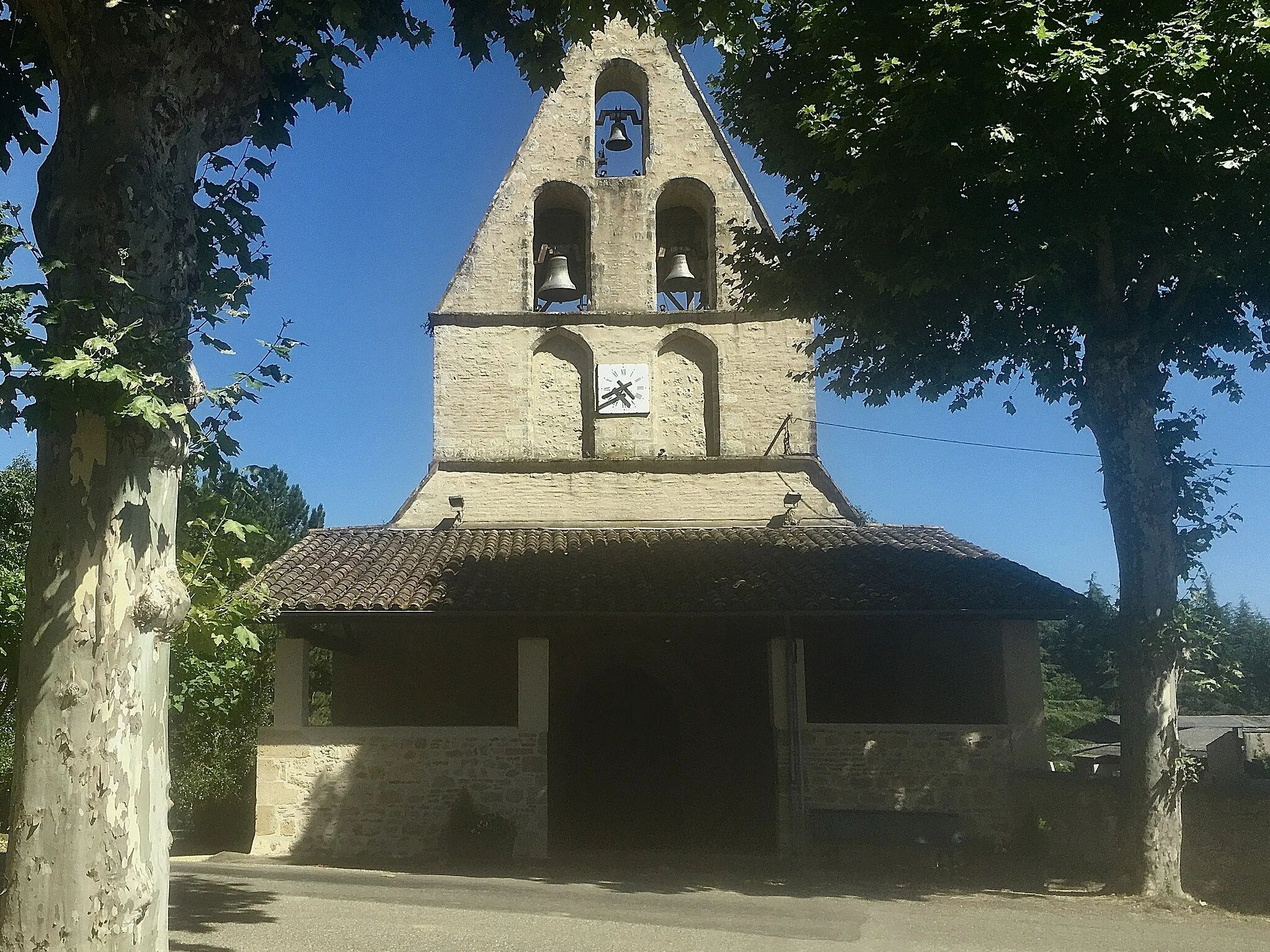 Photo showing: Église de Poupas