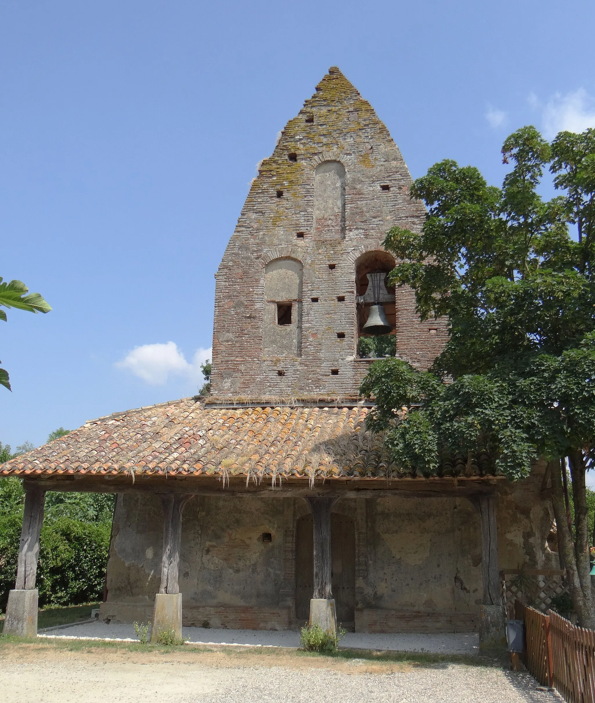 Photo showing: Saint-Nicolas-de-la-Grave - Église du Moutet