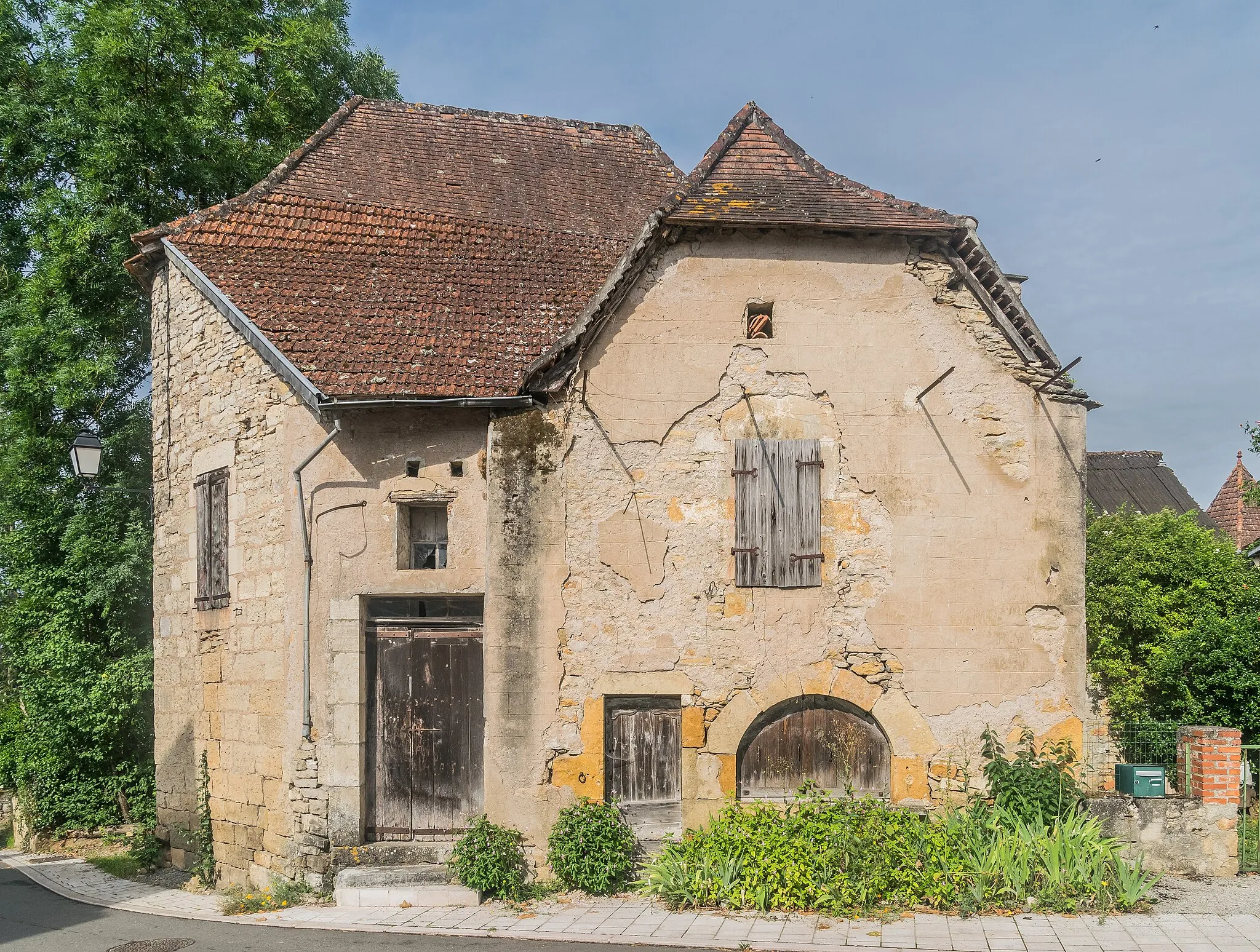 Photo showing: Building in Saint-Pierre-Toirac, Lot, France