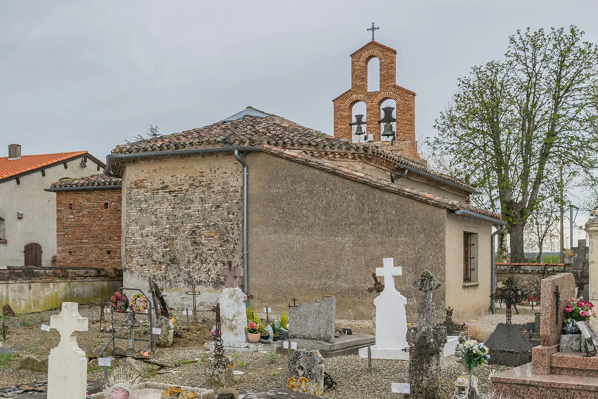 Photo showing: Church of Brial, commune of Bressols, Tarn-et-Garonne, France