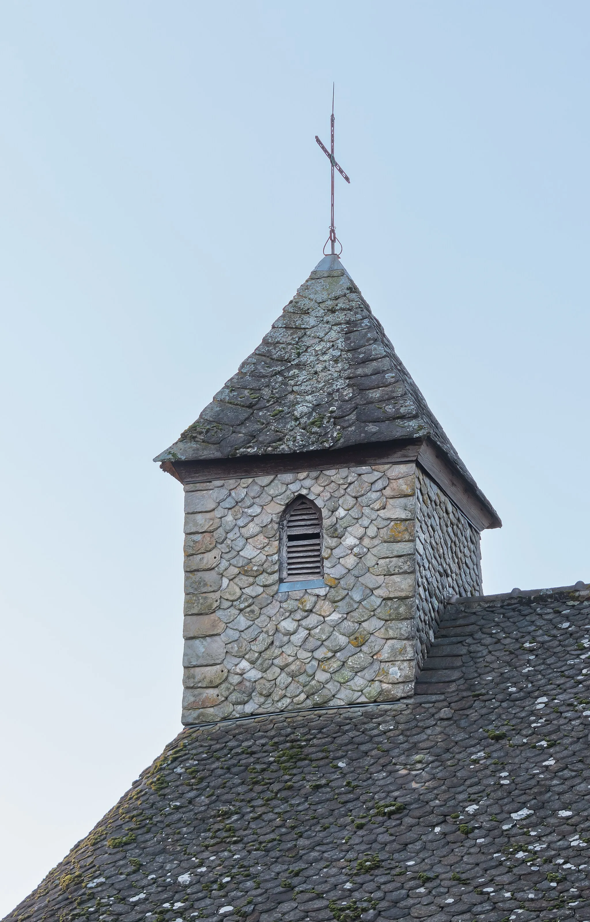 Photo showing: Ridge turret of the Saint Benedict church in Cahus, Lot, France