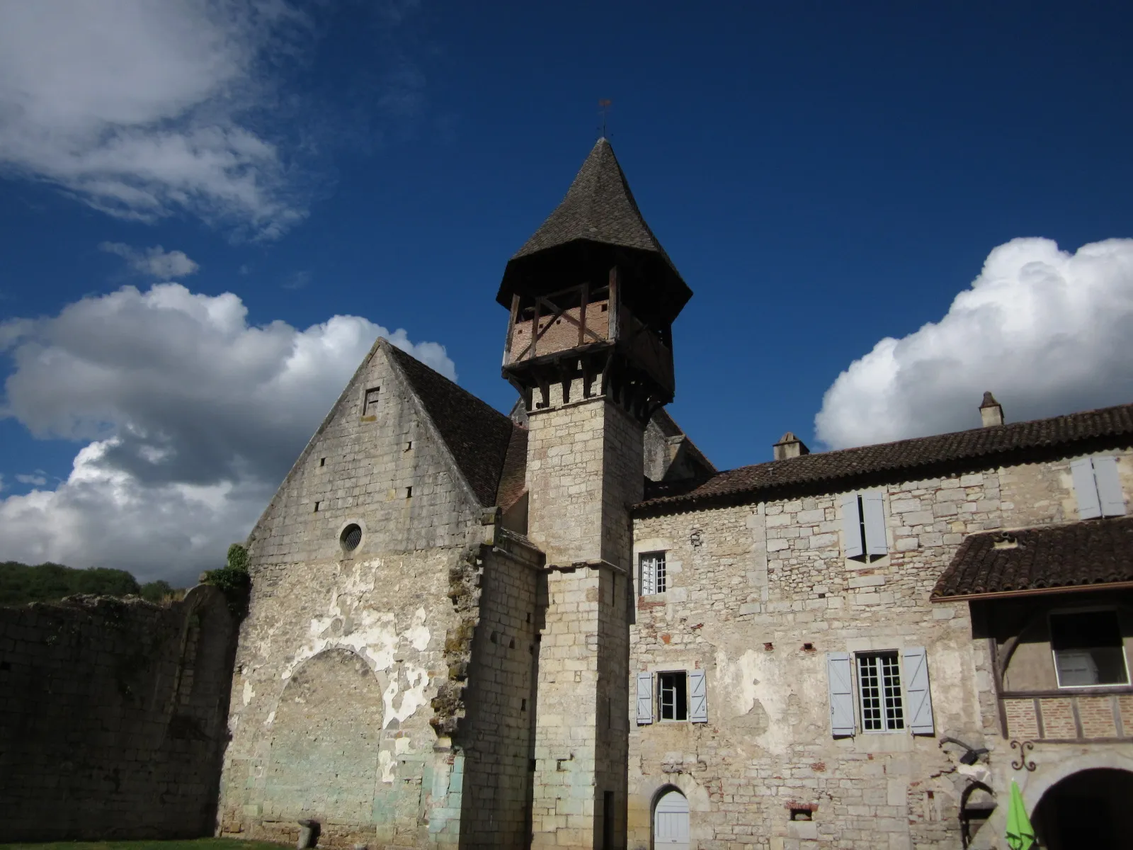 Photo showing: Dans la Vallée du Célé.