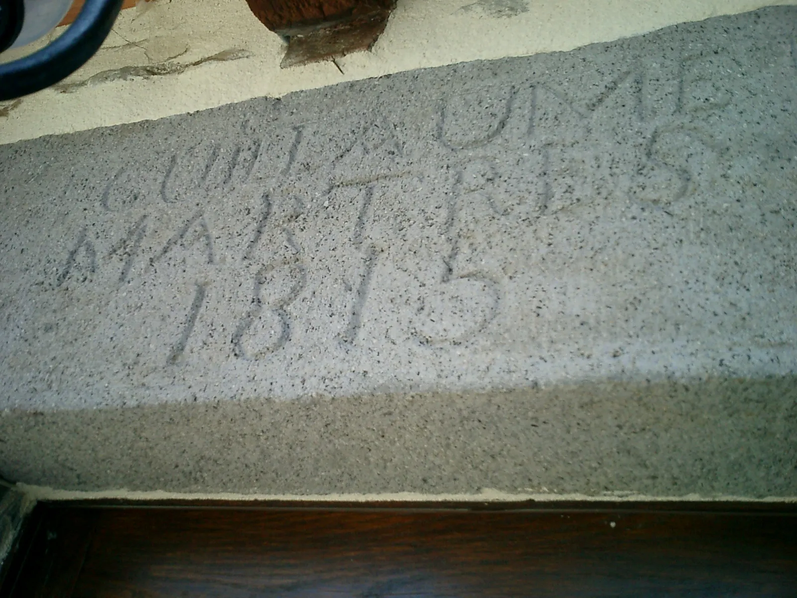 Photo showing: Pierre portant l'inscription "Guillaume Martres 1815"