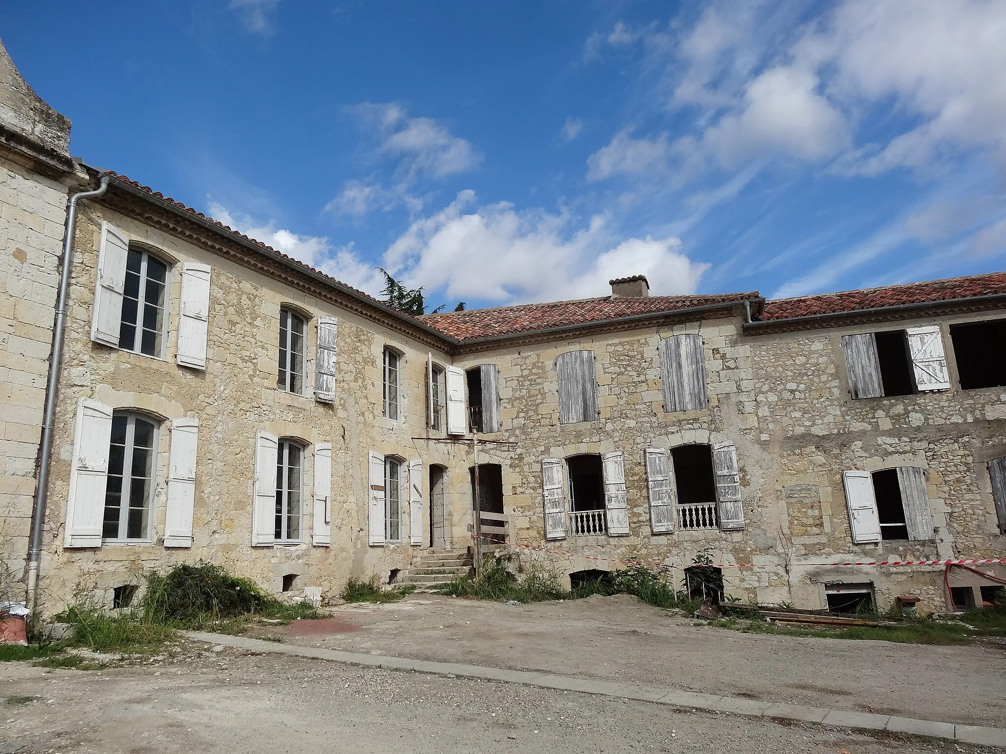 Photo showing: Ancienne tannerie royale de Lectoure à l'occasion des Journées européennes du patrimoine 2021.