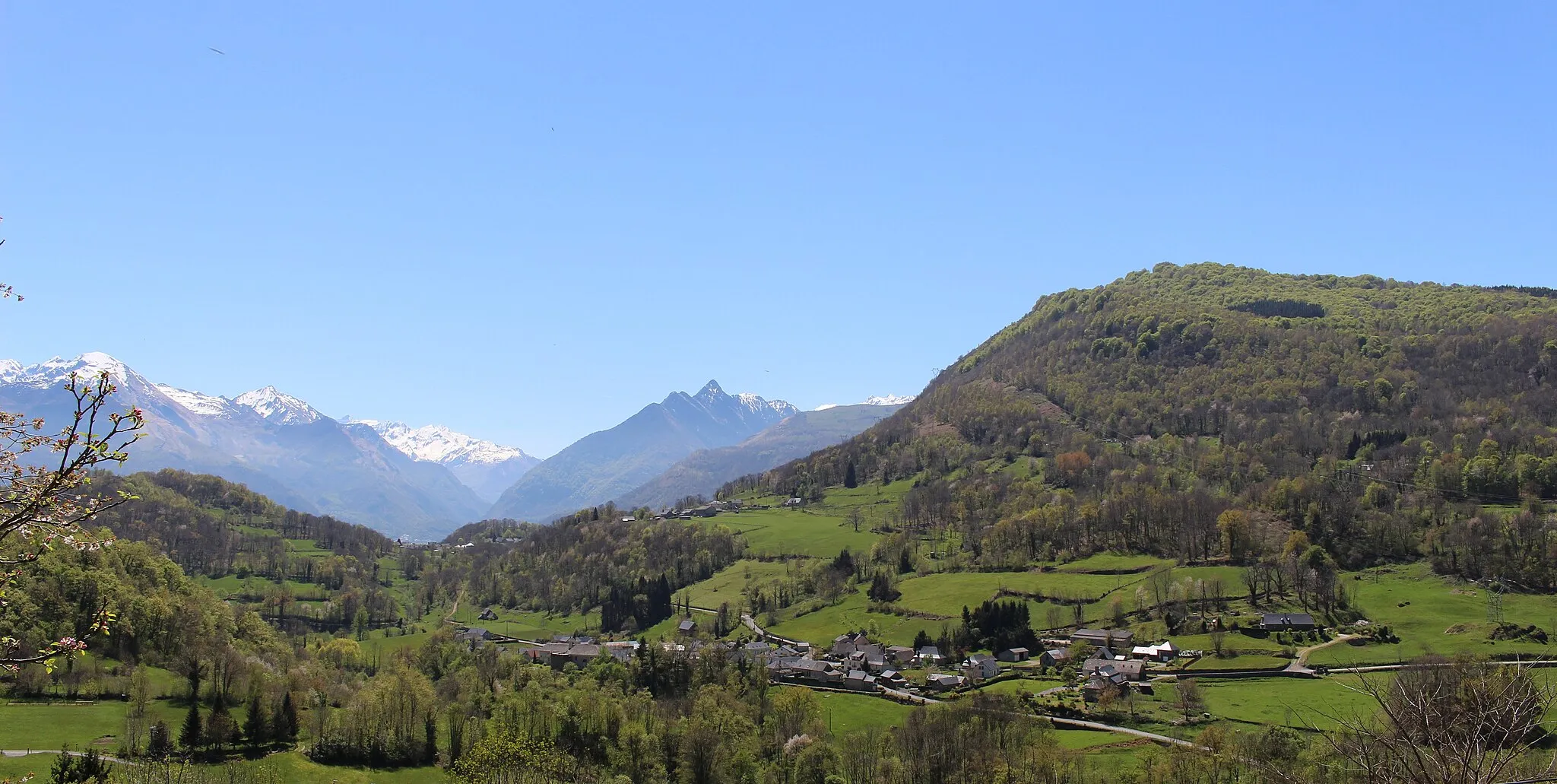 Photo showing: Sère-en-Lavedan (Hautes-Pyrénées)