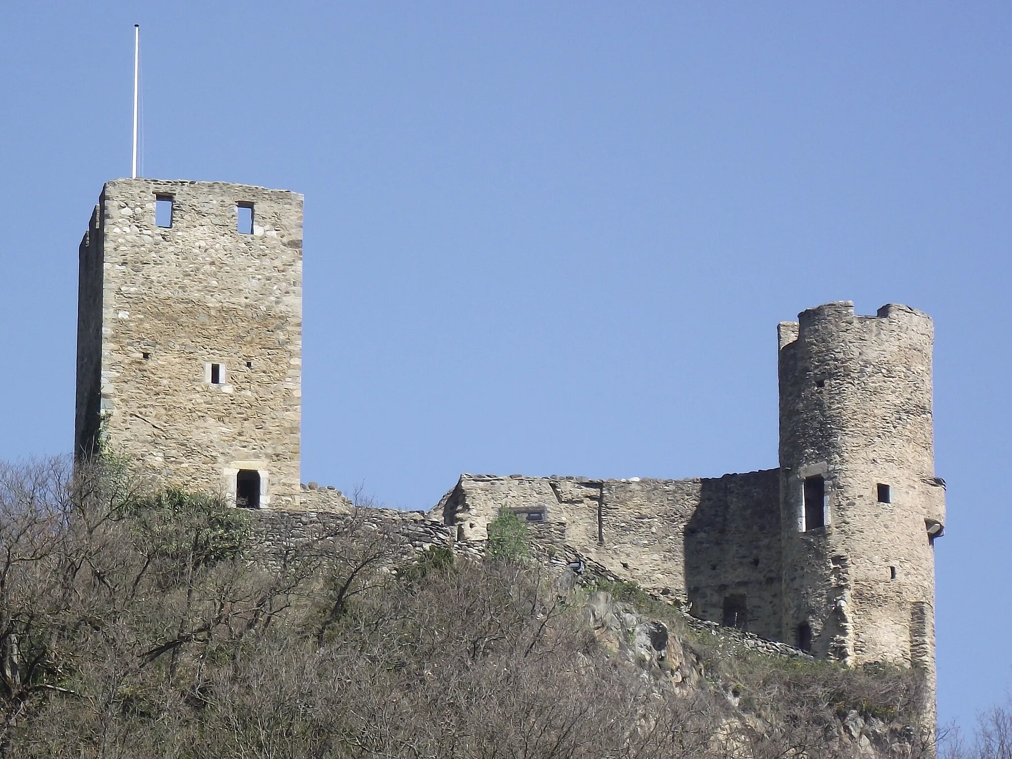 Photo showing: This building is inscrit au titre des monuments historiques de la France. It is indexed in the base Mérimée, a database of architectural heritage maintained by the French Ministry of Culture, under the reference PA00095392 .