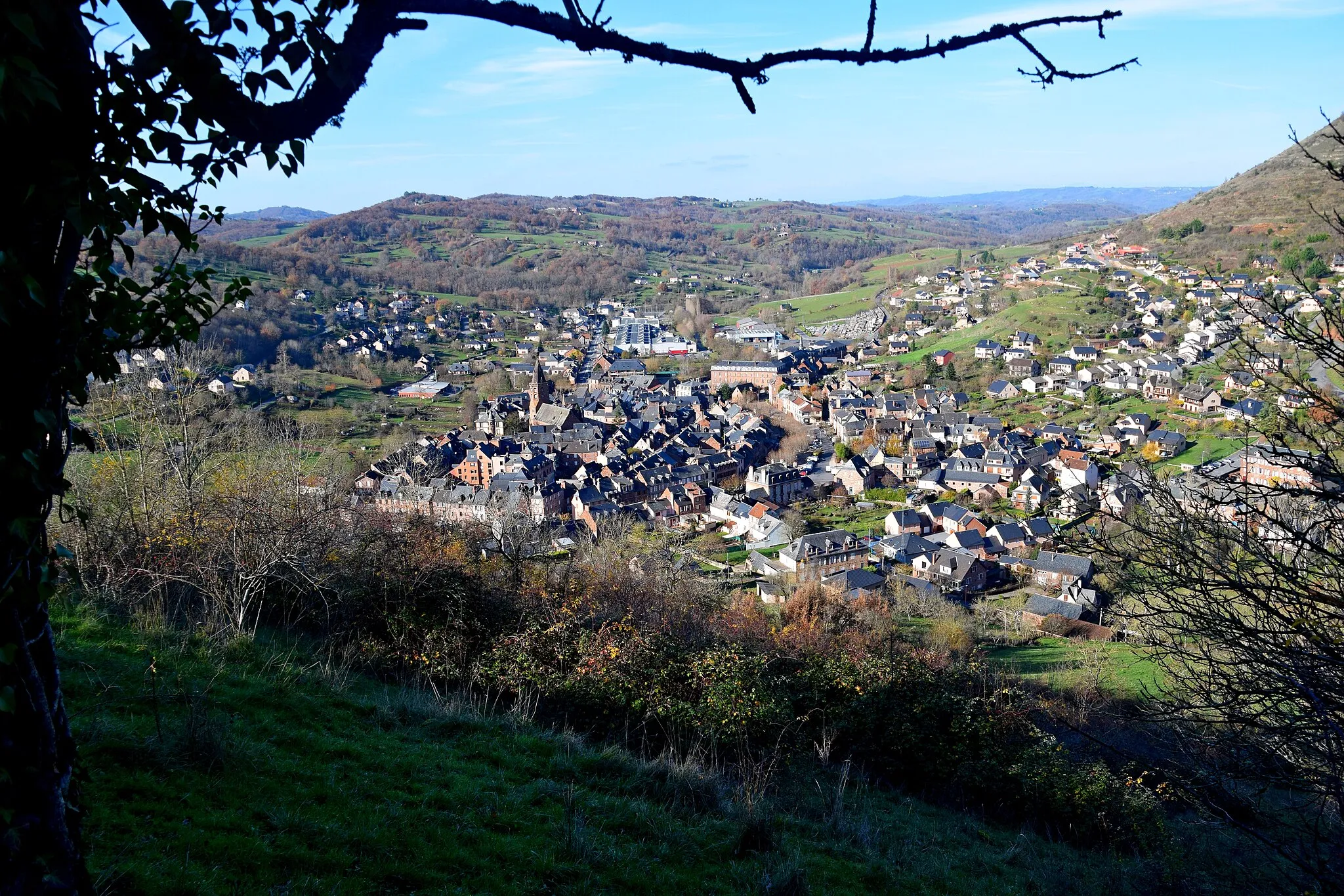 Photo showing: View of Marcillac-Vallon