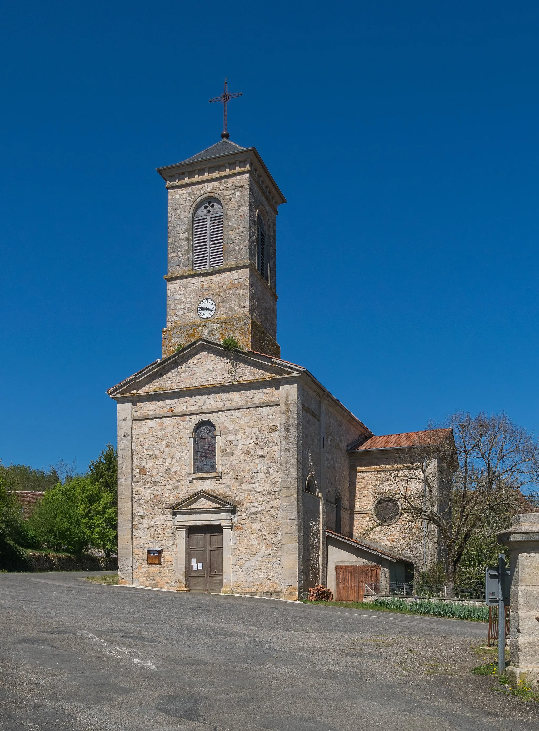 Photo showing: Saint Eutropius church in Themines, Lot, France