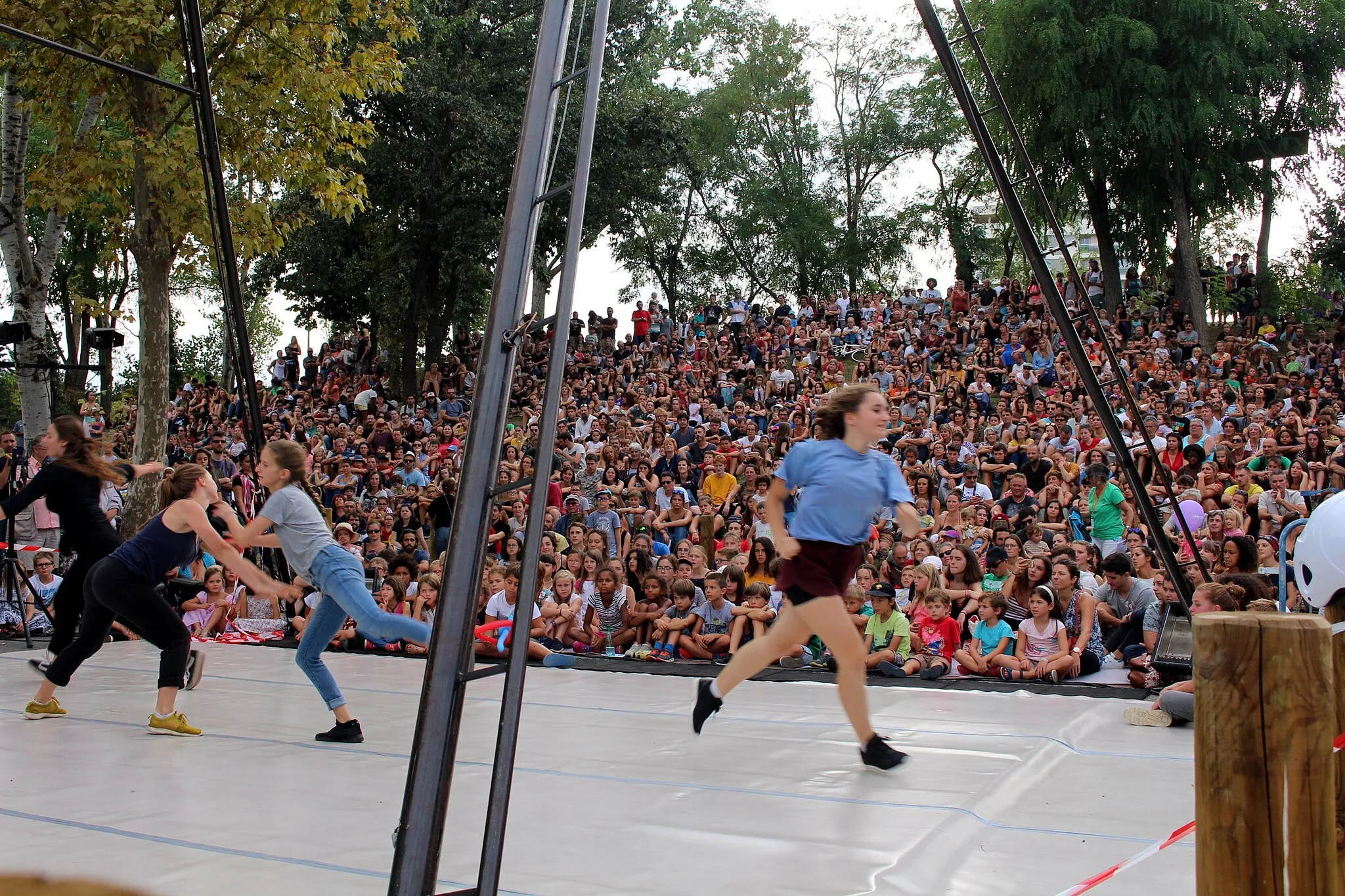 Photo showing: Prise de vue d'une représentation pendant le festival de rue de Ramonville