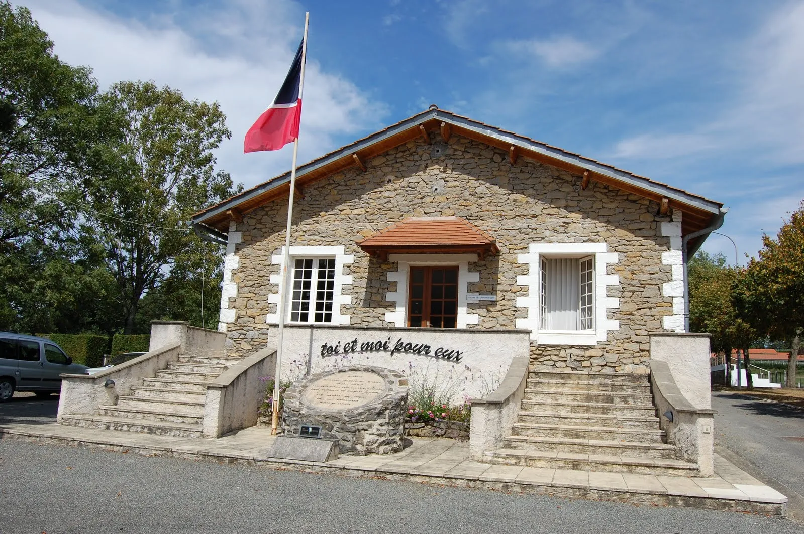 Photo showing: French Gendarmerie Canine National Training Centre, a training center for canine agent located since 1945 in Gramat, Quercy, France