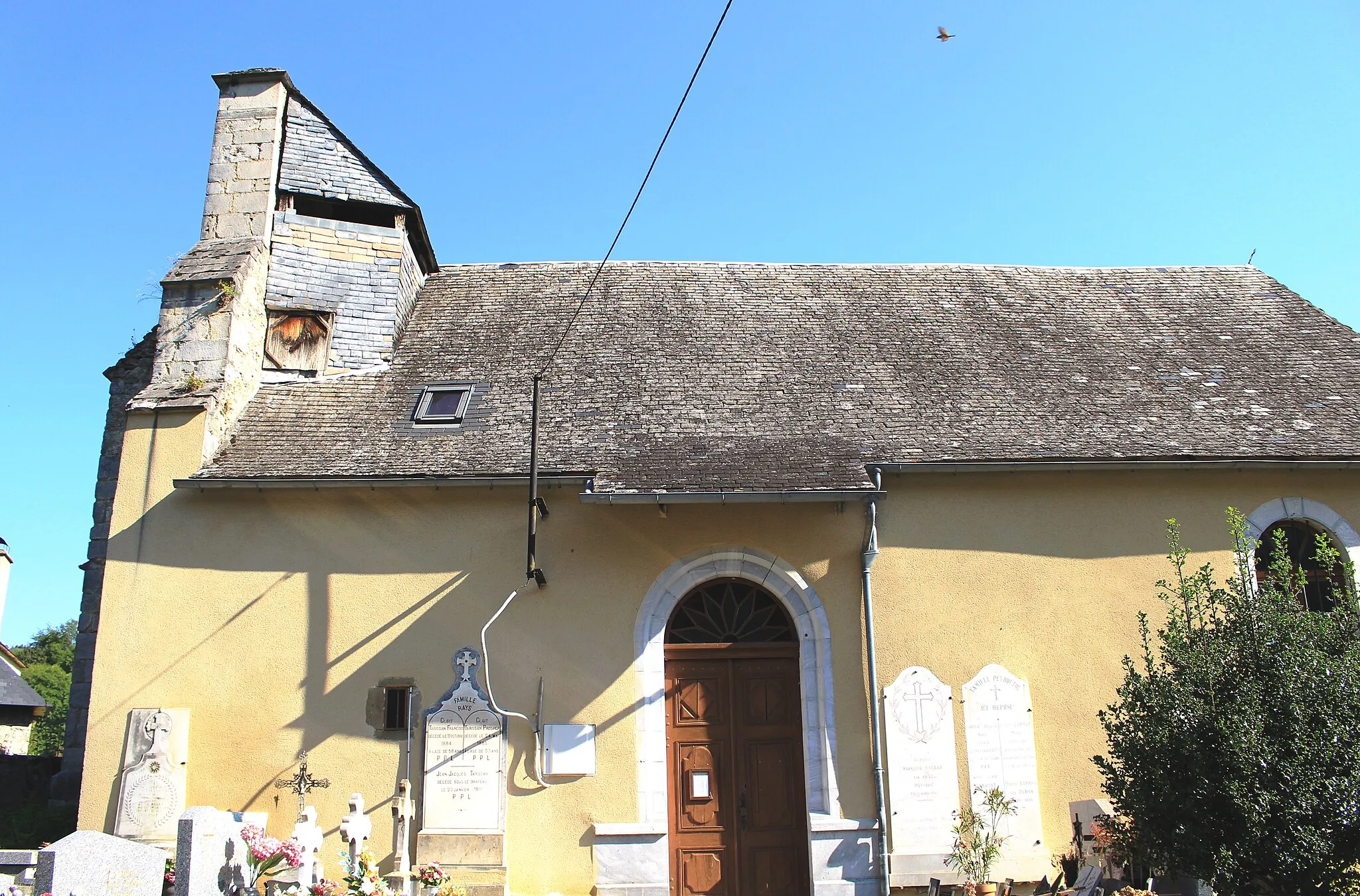 Photo showing: Église de la Nativité-de-la-Sainte-Vierge de Banios (Hautes-Pyrénées)