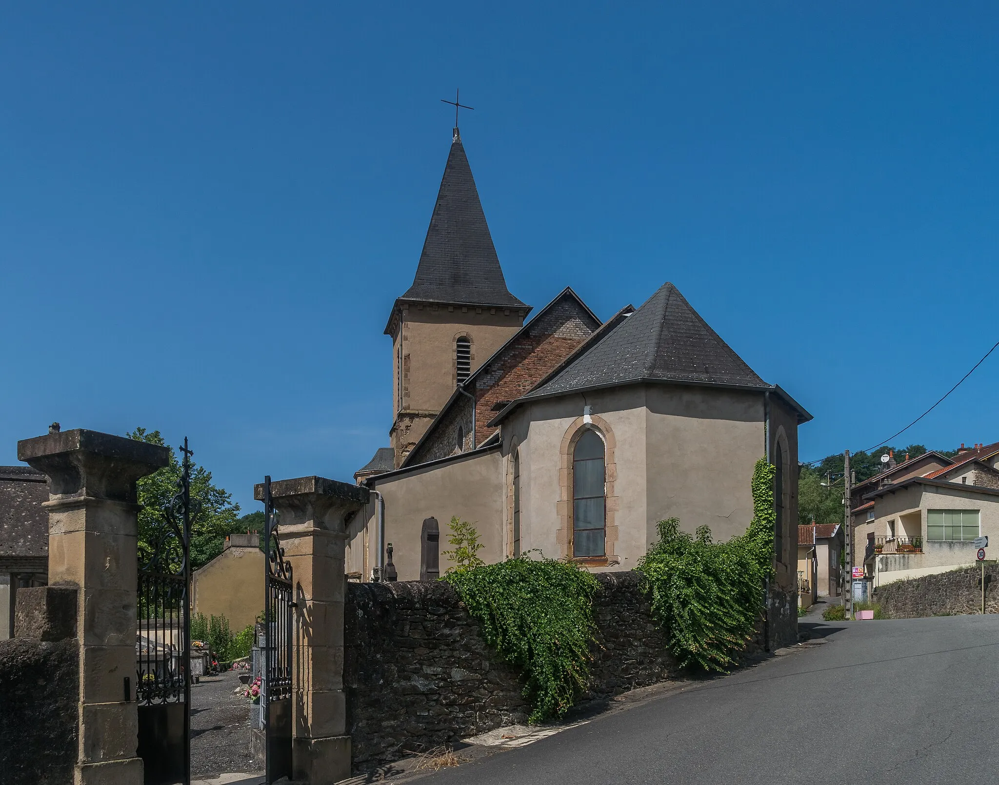 Photo showing: Saint Micheal Church of Decazeville, Aveyron, France