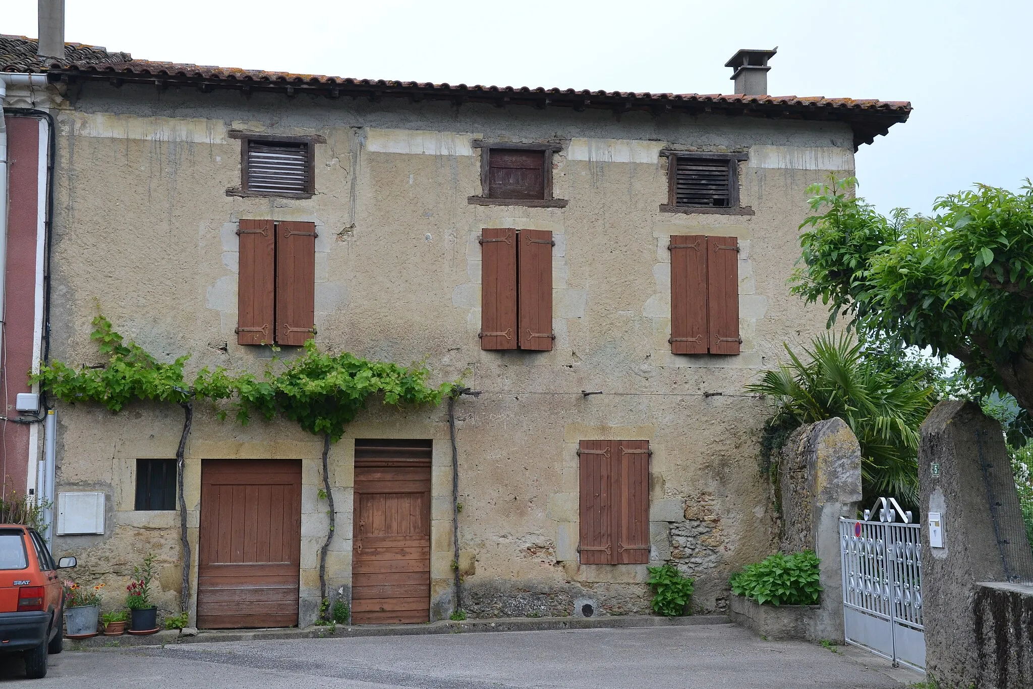 Photo showing: Maisons à Coutens (Ariège, France).