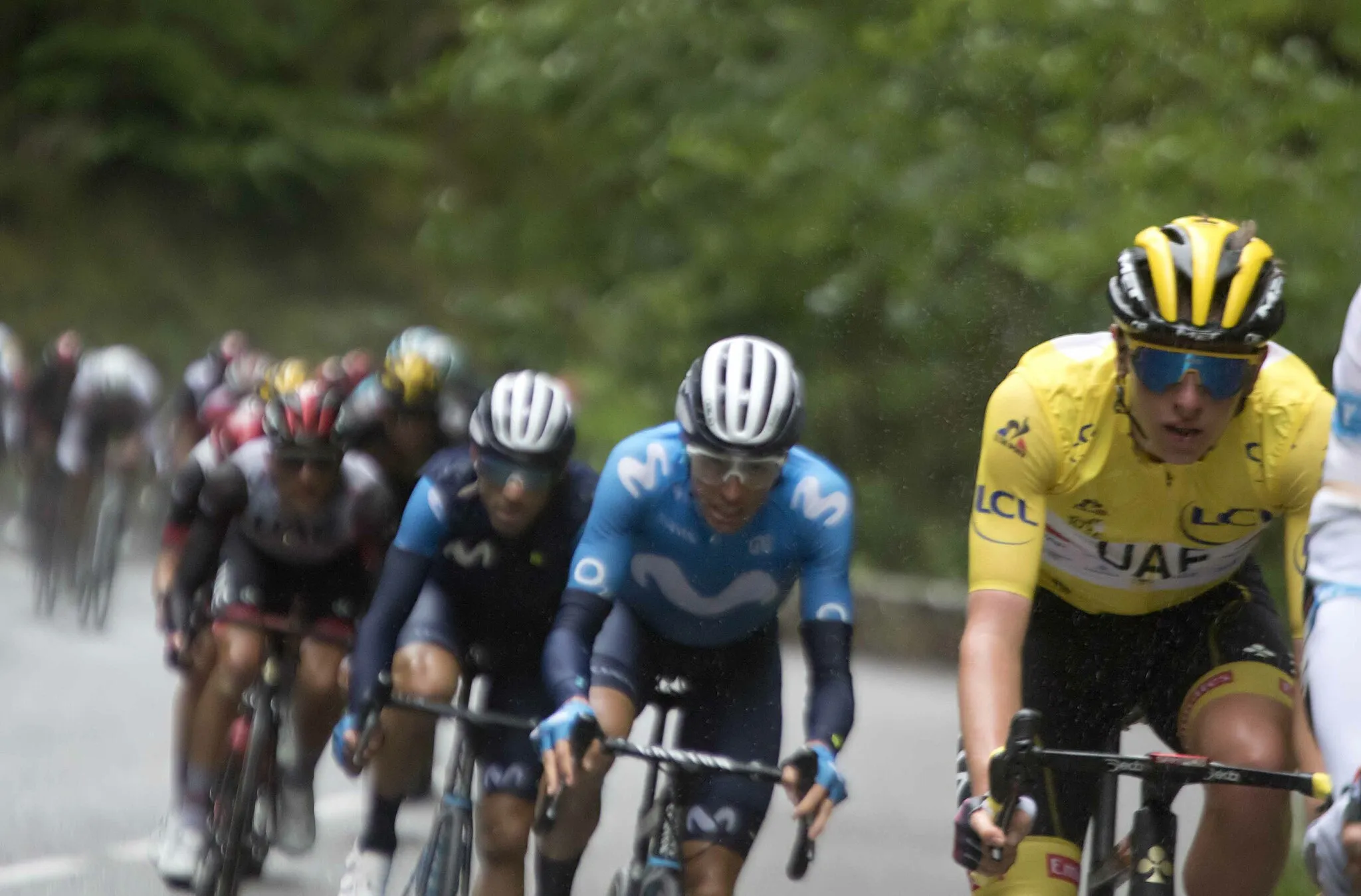 Photo showing: Tour de France stage 16 – descent of the Col de Portet d'Aspet