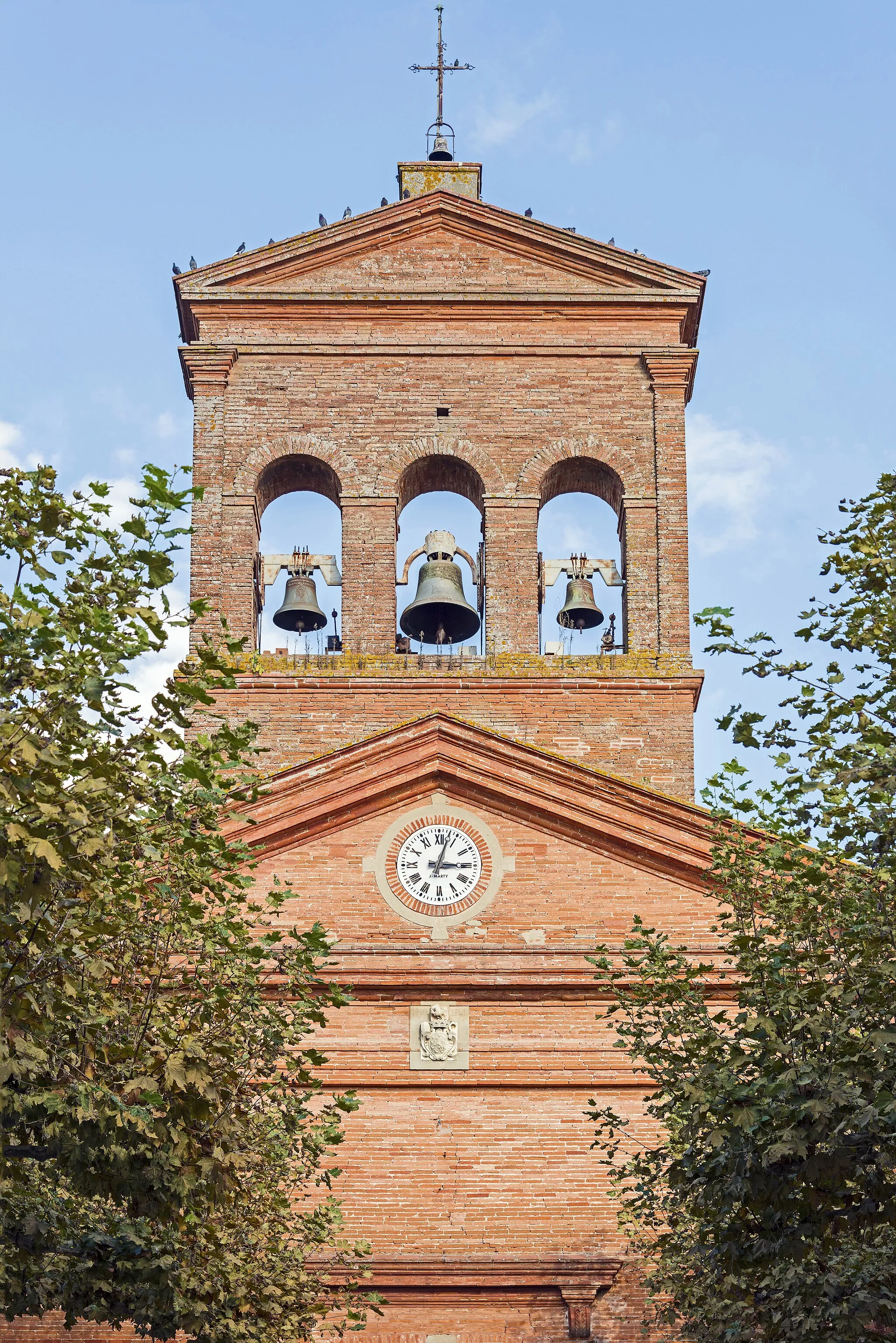 Photo showing: Church Saint-Saturnin of Merville, Haute-Garonne France – Bell gable