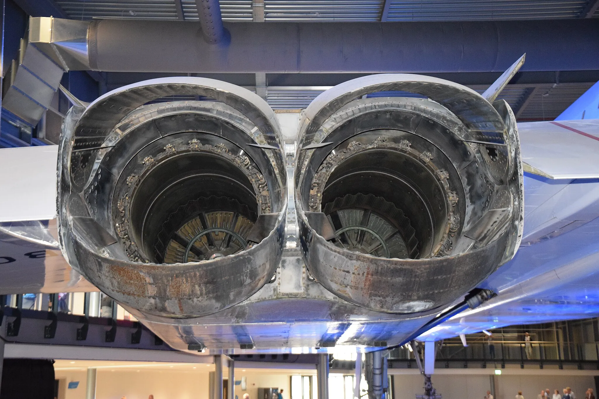 Photo showing: The Rolls Royce Olympus engines and nacelles of Aerospatiale Concorde 216, British Airways G-BOFA, at Aerospace Bristol, 20 June 2018. 216 was the last Concorde to be built an the last to fly.