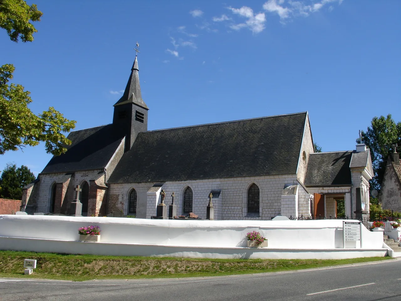 Photo showing: Église de Recques-sur-Course