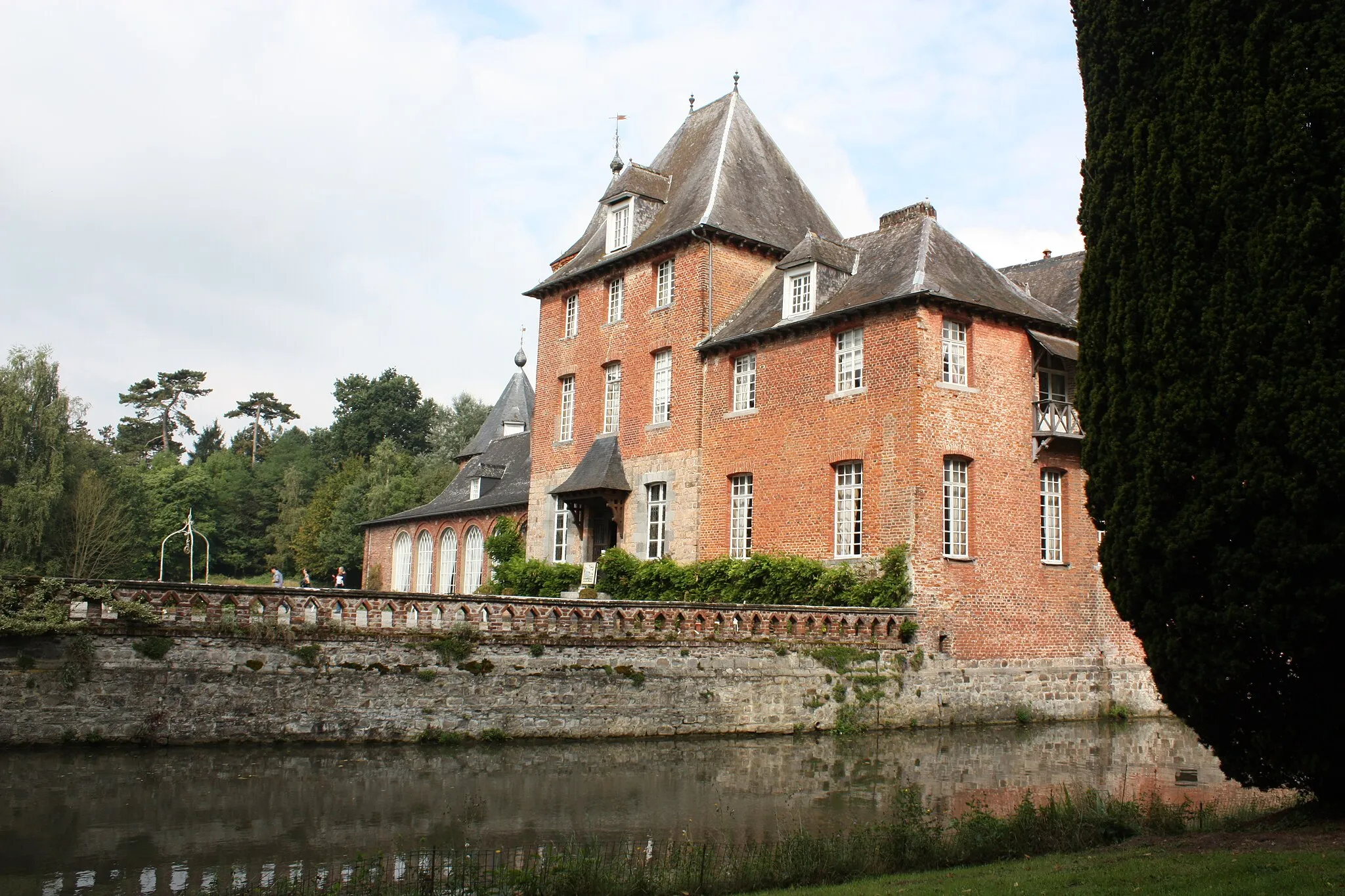 Photo showing: Château de Rametz